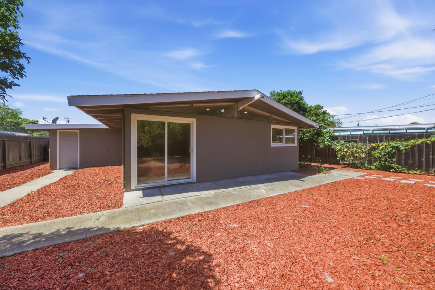 Detail Gallery Image 22 of 28 For 1377 Sandia Ave, Sunnyvale,  CA 94089 - 3 Beds | 2 Baths