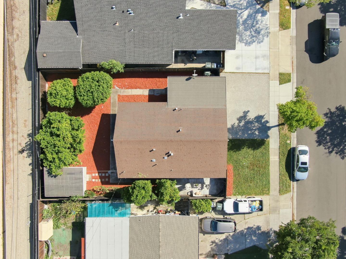 Detail Gallery Image 27 of 28 For 1377 Sandia Ave, Sunnyvale,  CA 94089 - 3 Beds | 2 Baths