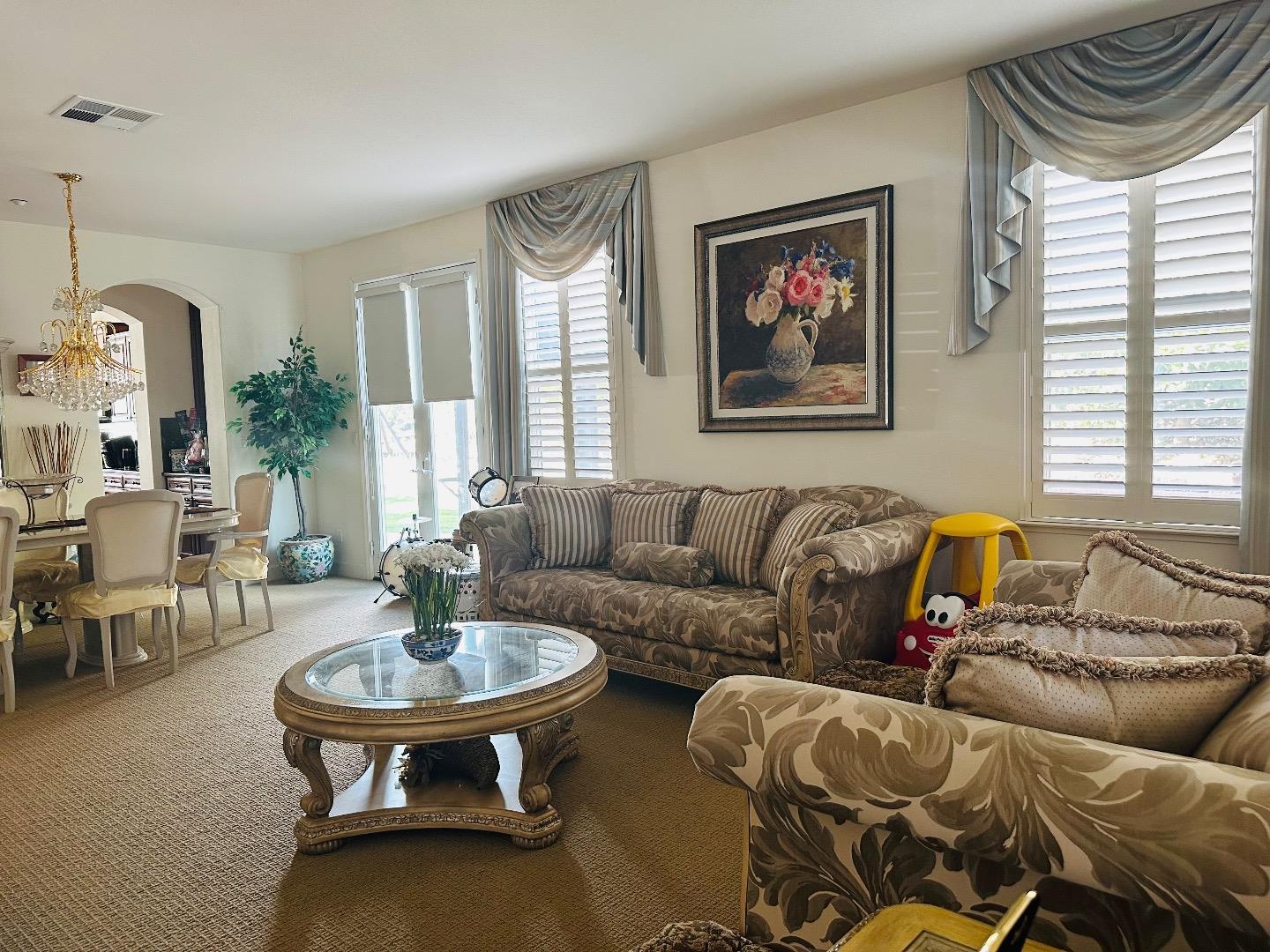 Detail Gallery Image 8 of 19 For 2791 St Andrews Dr, Brentwood,  CA 94513 - 5 Beds | 3/1 Baths