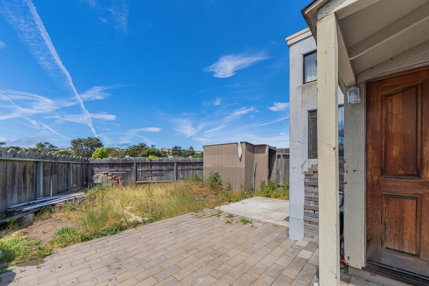 Detail Gallery Image 22 of 33 For 33 Portola Ave, Monterey,  CA 93940 - 4 Beds | 2 Baths