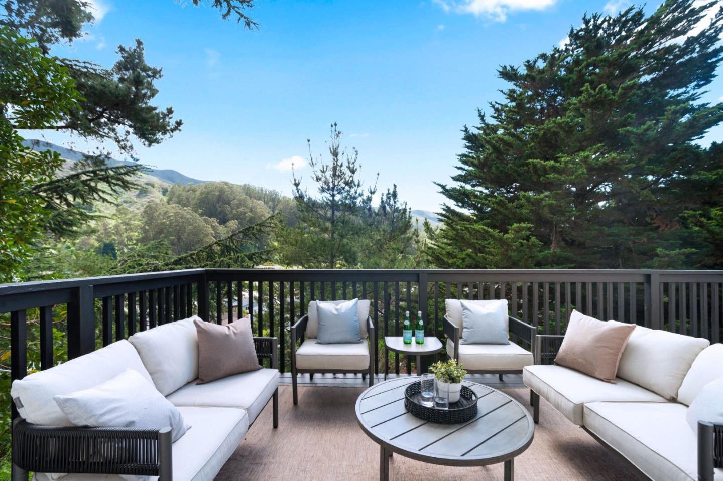 Detail Gallery Image 24 of 47 For 1269 Alicante Dr, Pacifica,  CA 94044 - 3 Beds | 3 Baths