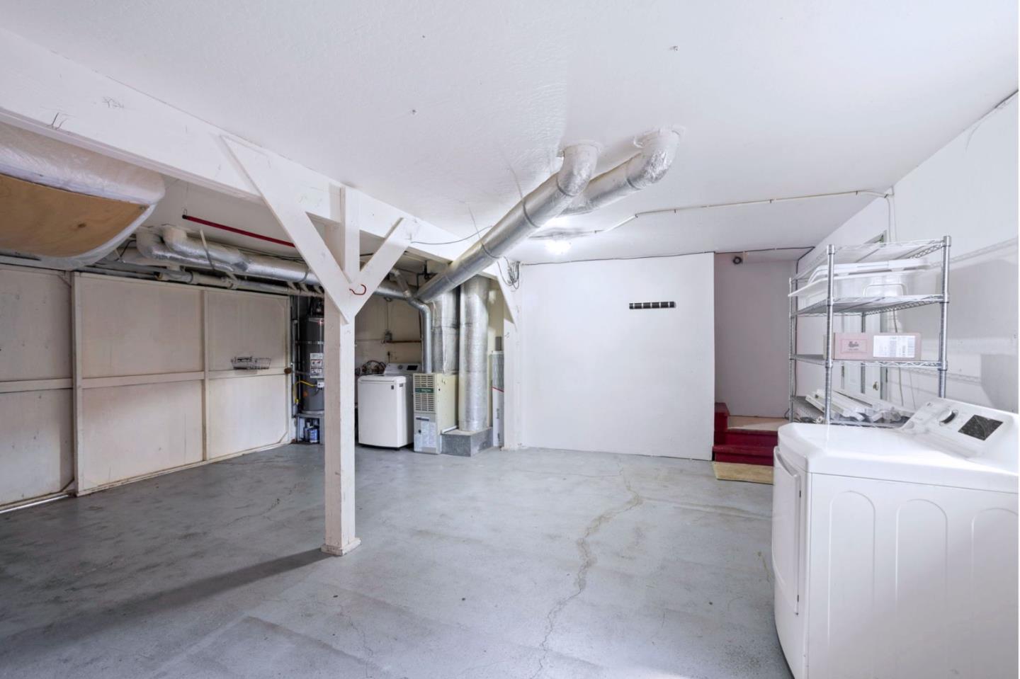 Detail Gallery Image 31 of 47 For 1269 Alicante Dr, Pacifica,  CA 94044 - 3 Beds | 3 Baths