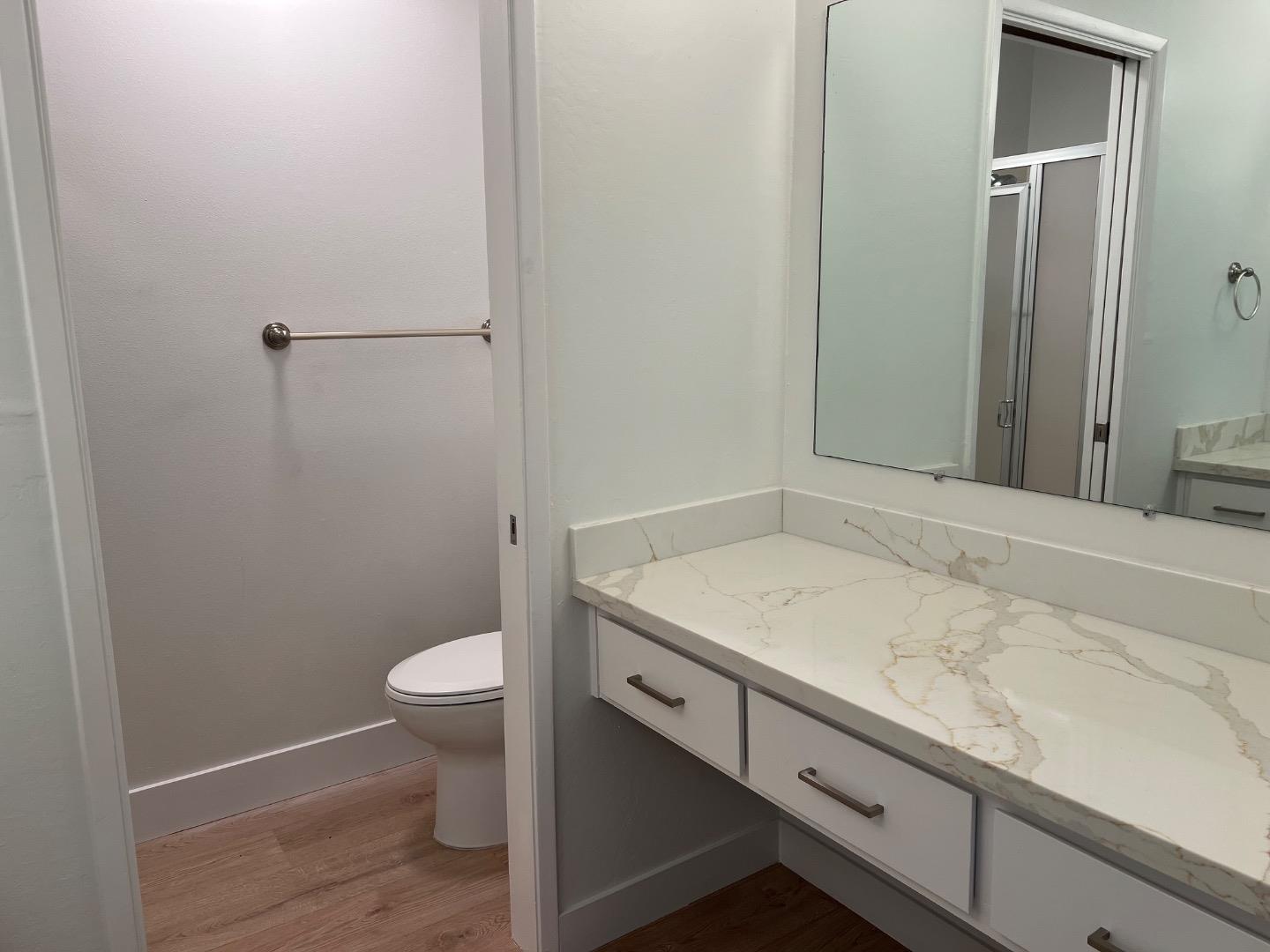 Detail Gallery Image 15 of 21 For 210 Beach Park Blvd, Foster City,  CA 94404 - 3 Beds | 2/1 Baths