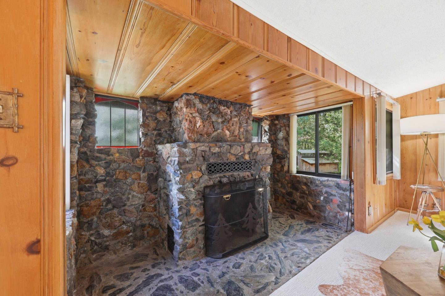 Detail Gallery Image 10 of 41 For 9 Russell Ave, Portola Valley,  CA 94028 - 2 Beds | 2 Baths