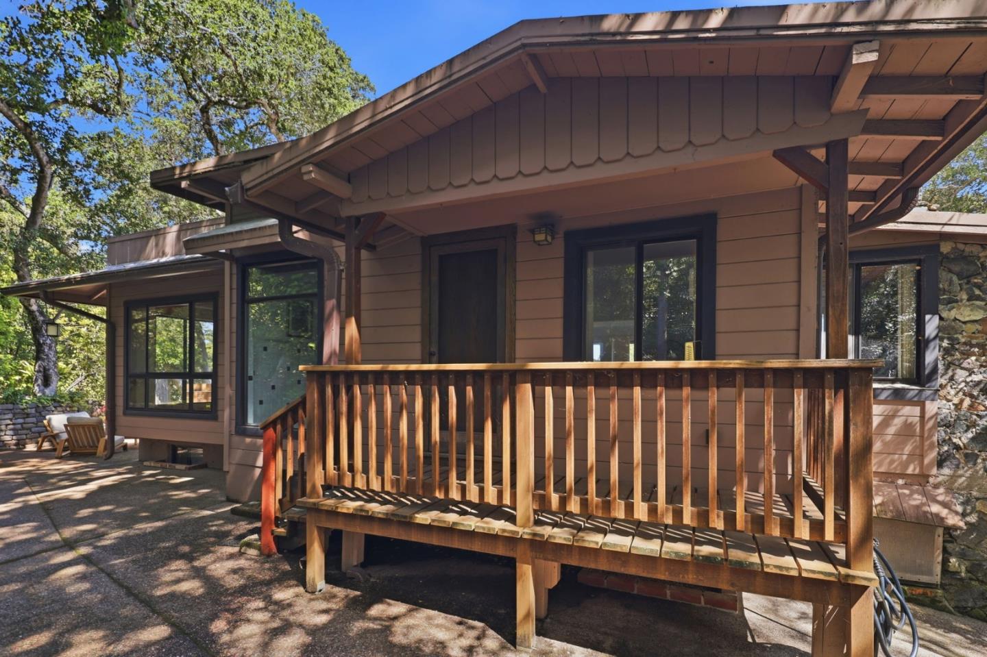 Detail Gallery Image 38 of 41 For 9 Russell Ave, Portola Valley,  CA 94028 - 2 Beds | 2 Baths