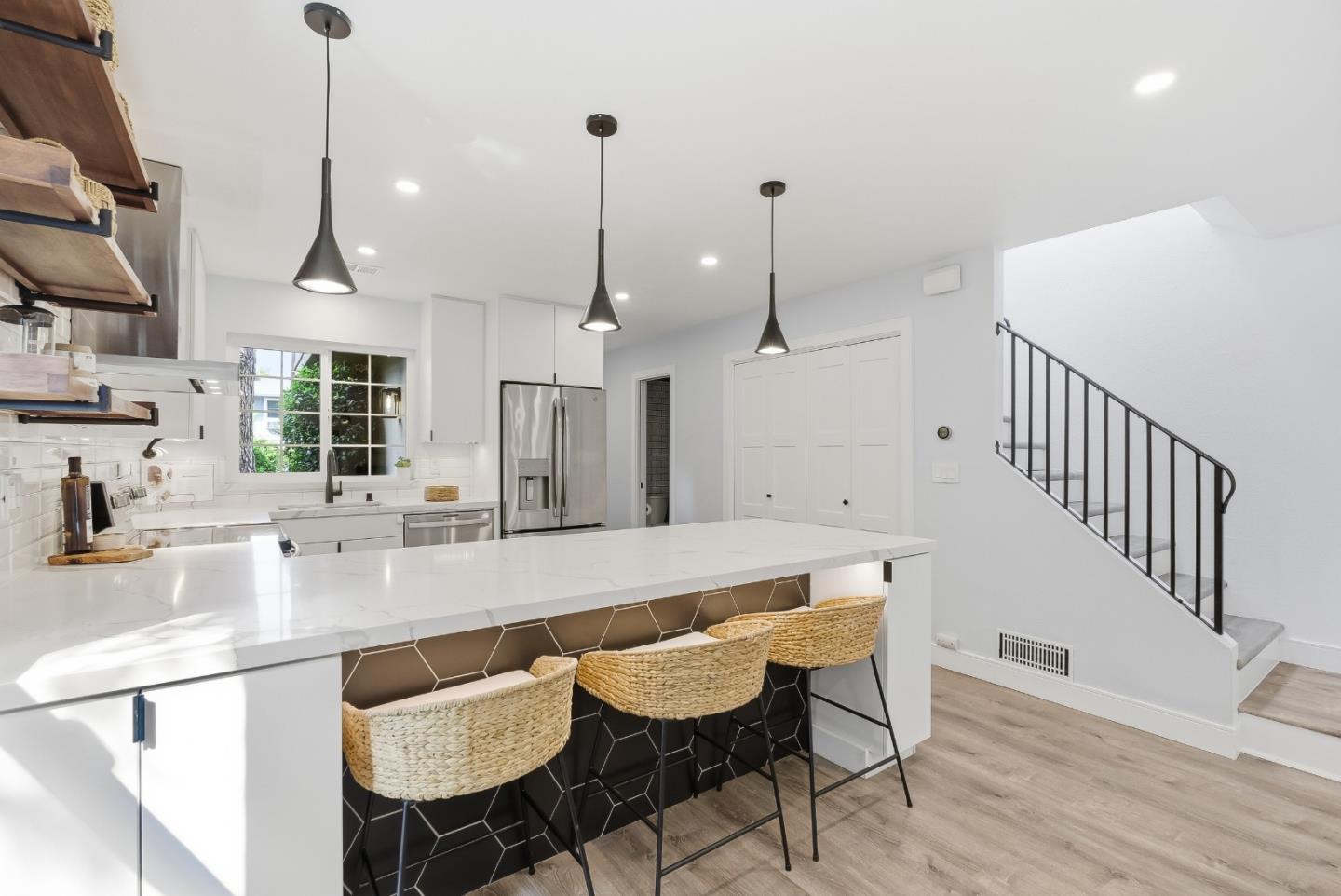 Detail Gallery Image 11 of 39 For 828 Rue Montagne, Campbell,  CA 95008 - 2 Beds | 2/1 Baths