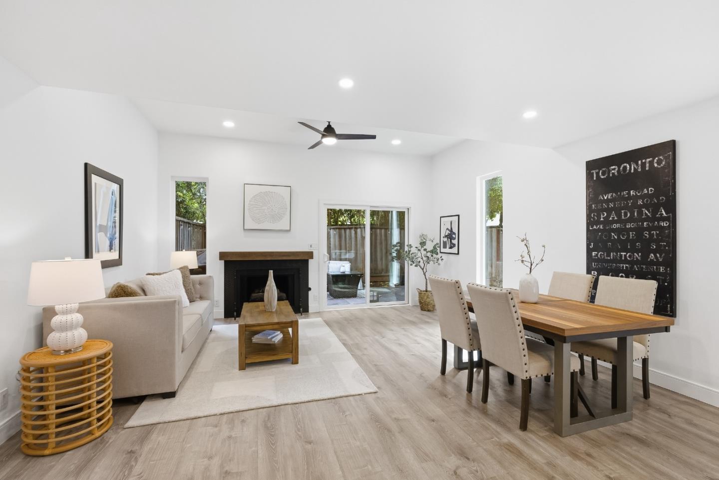 Detail Gallery Image 13 of 39 For 828 Rue Montagne, Campbell,  CA 95008 - 2 Beds | 2/1 Baths