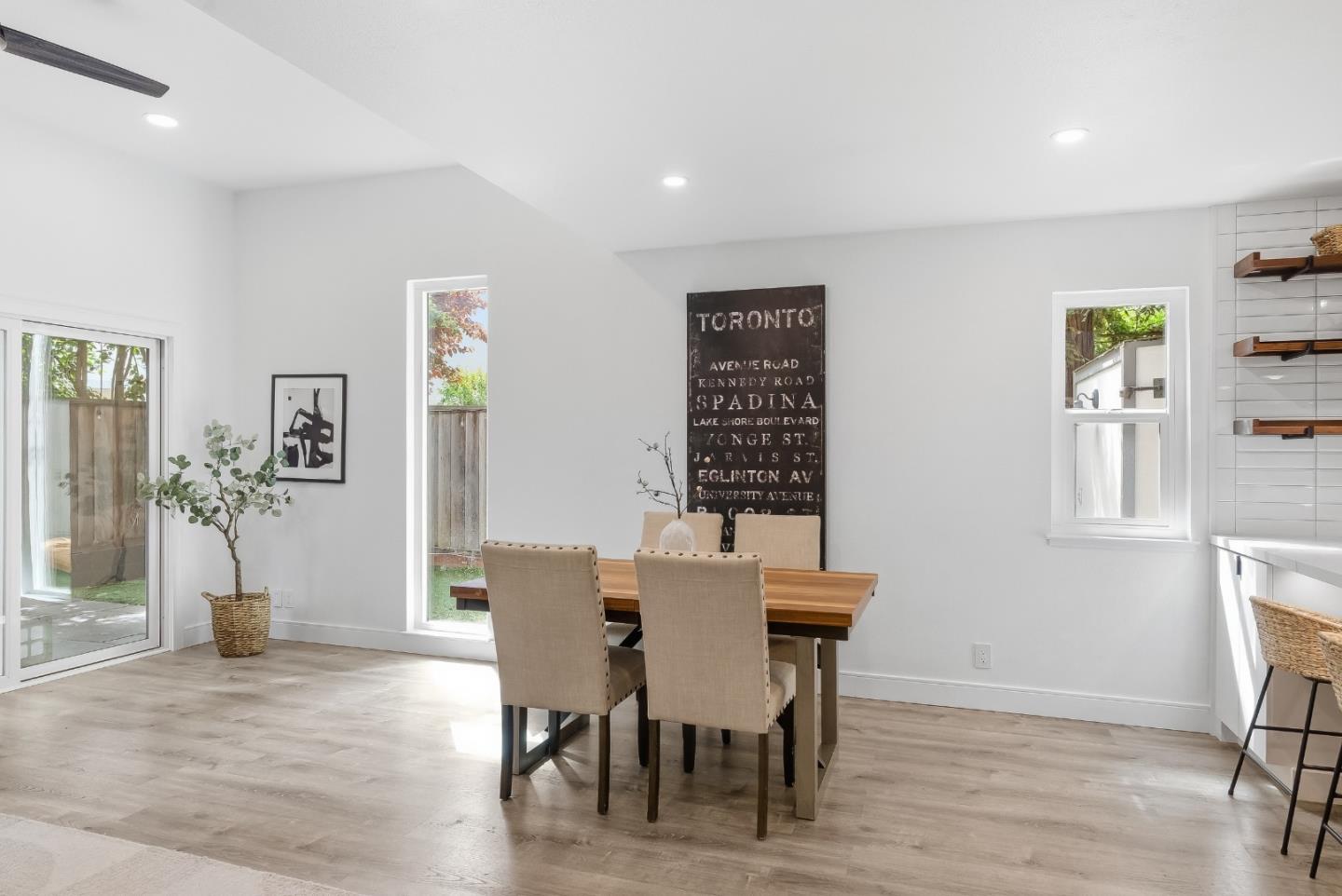 Detail Gallery Image 15 of 39 For 828 Rue Montagne, Campbell,  CA 95008 - 2 Beds | 2/1 Baths