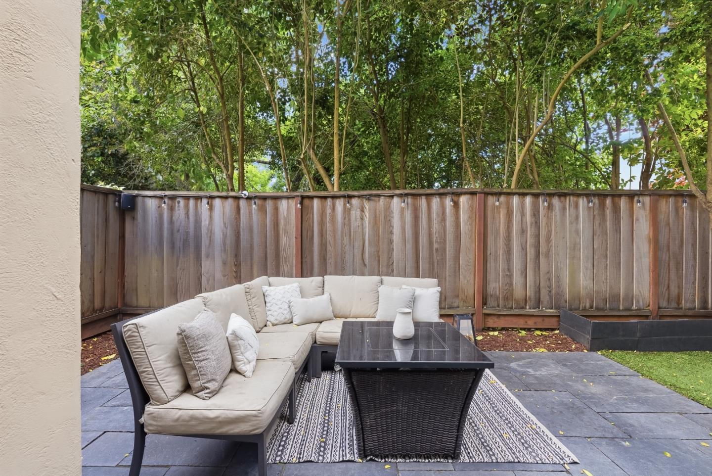 Detail Gallery Image 30 of 39 For 828 Rue Montagne, Campbell,  CA 95008 - 2 Beds | 2/1 Baths