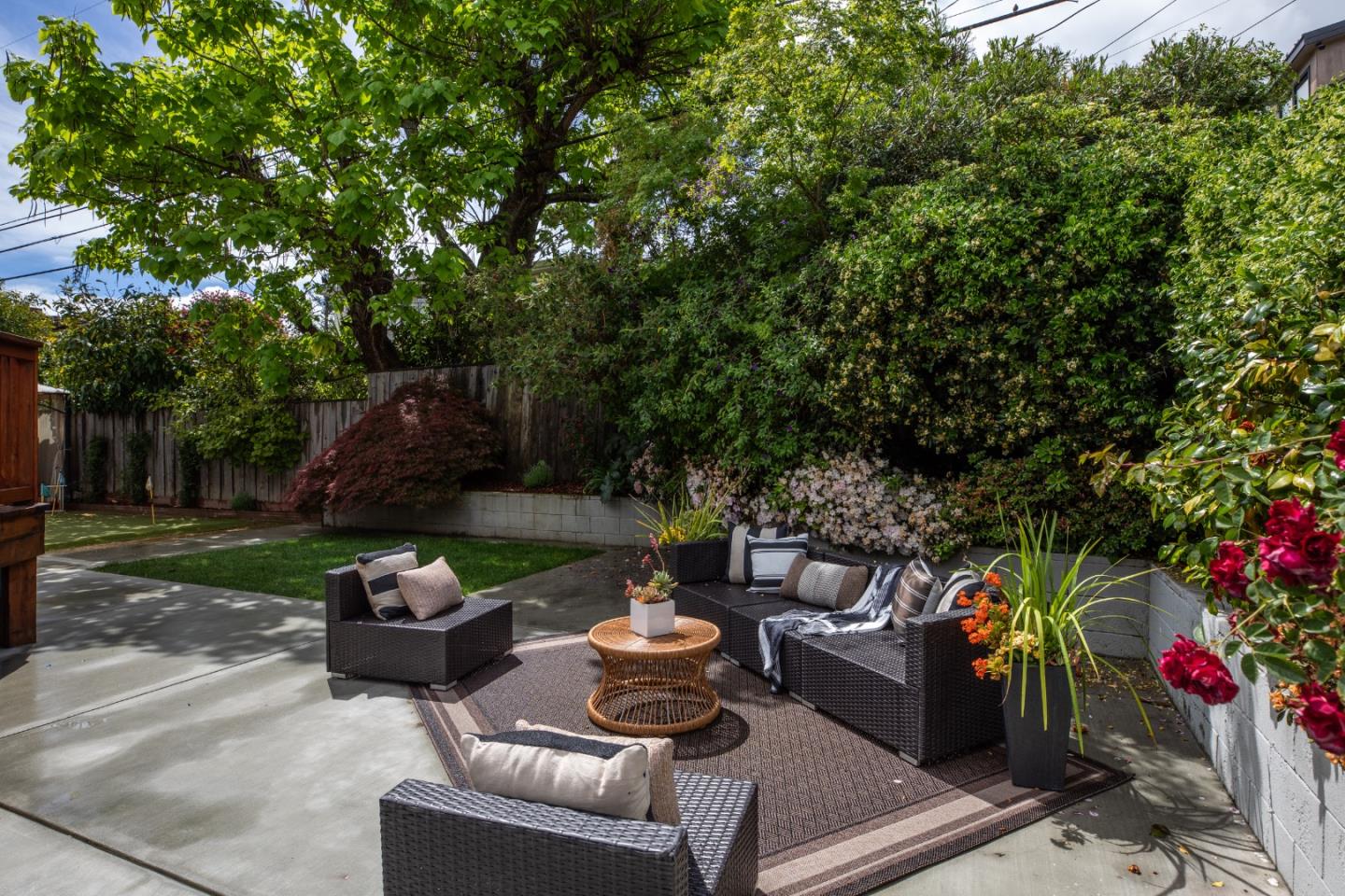 Detail Gallery Image 22 of 34 For 1802 Alameda De Las Pulgas, Redwood City,  CA 94061 - 4 Beds | 2 Baths