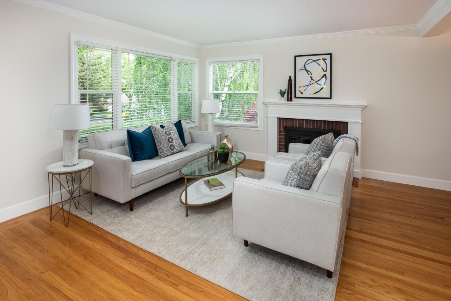 Detail Gallery Image 4 of 34 For 1802 Alameda De Las Pulgas, Redwood City,  CA 94061 - 4 Beds | 2 Baths