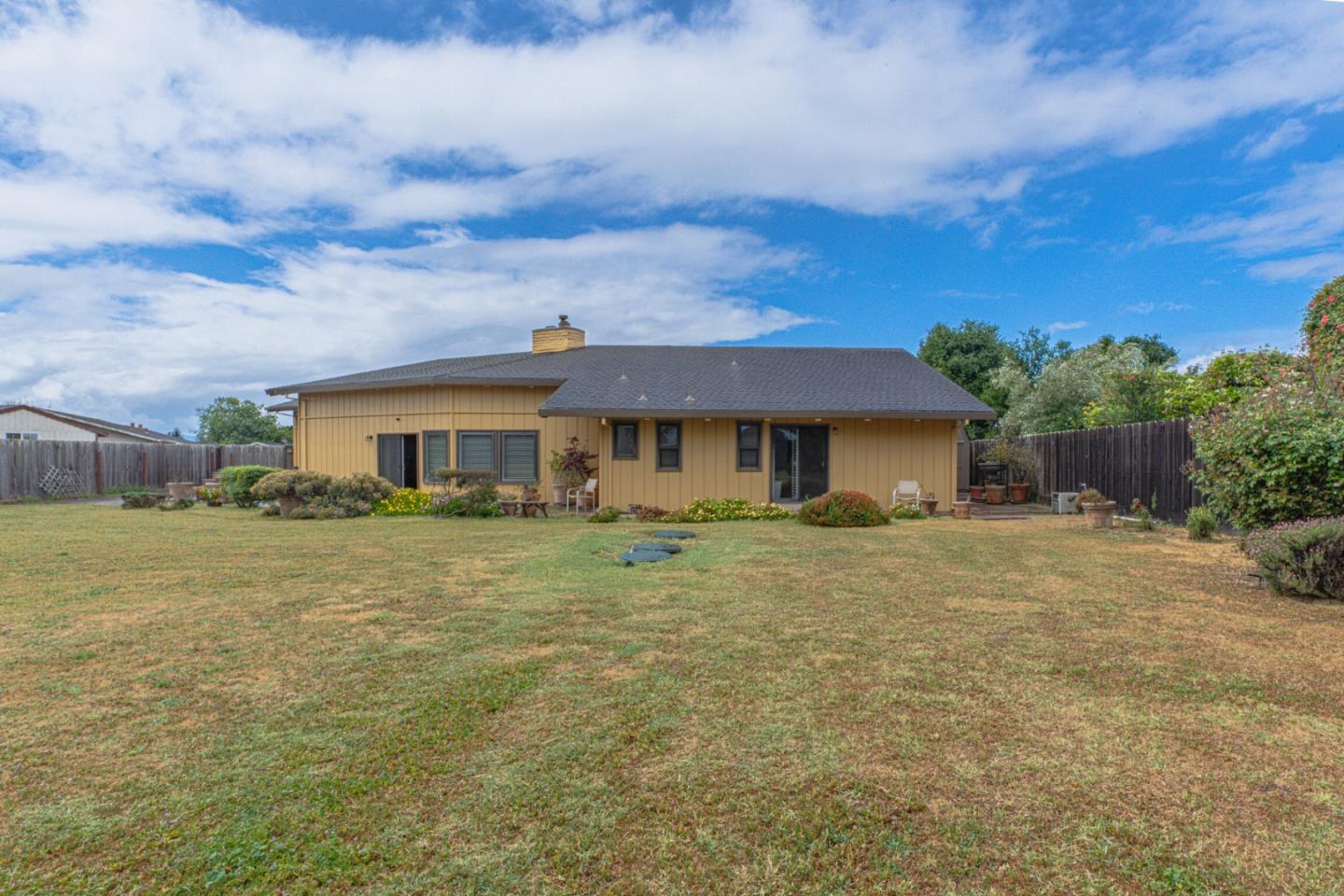 Detail Gallery Image 34 of 38 For 11763 Augusta Dr, Salinas,  CA 93906 - 3 Beds | 2 Baths