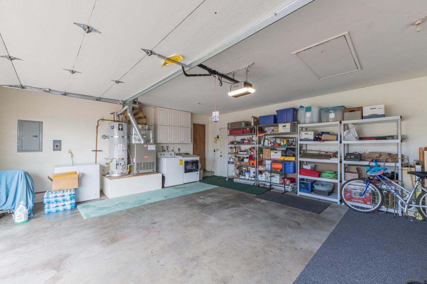 Detail Gallery Image 37 of 38 For 11763 Augusta Dr, Salinas,  CA 93906 - 3 Beds | 2 Baths