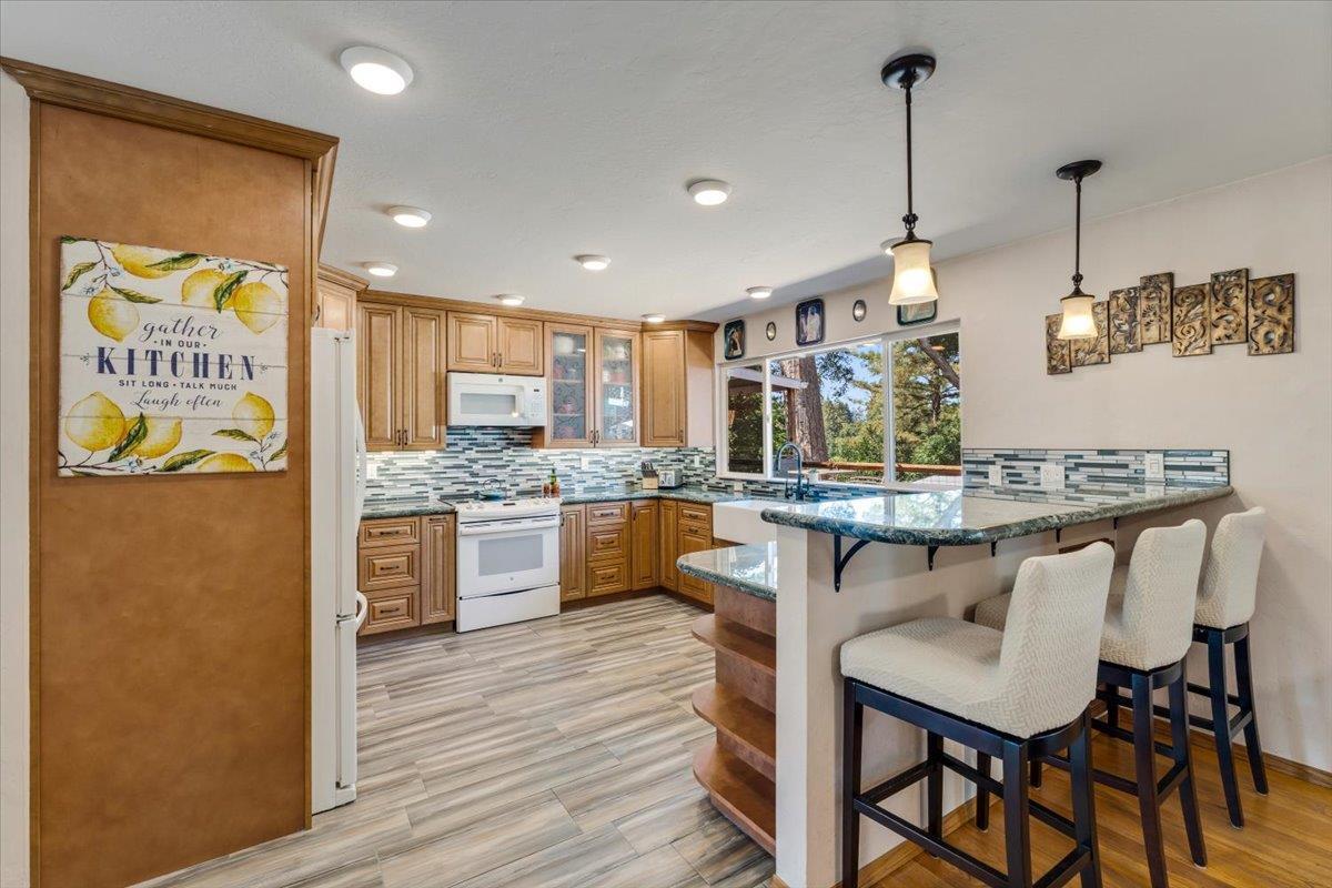 Detail Gallery Image 17 of 52 For 8633 Glen Arbor Rd, Ben Lomond,  CA 95005 - 3 Beds | 2/1 Baths