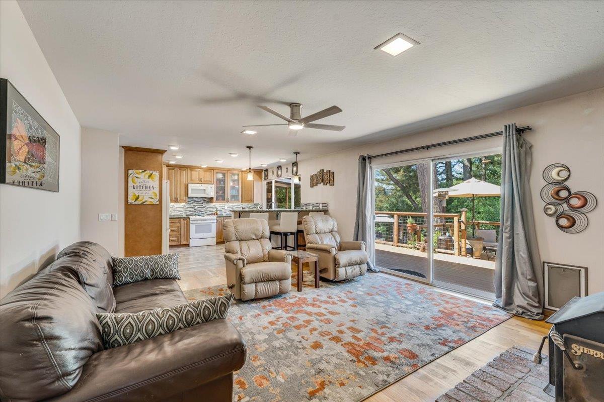 Detail Gallery Image 24 of 52 For 8633 Glen Arbor Rd, Ben Lomond,  CA 95005 - 3 Beds | 2/1 Baths