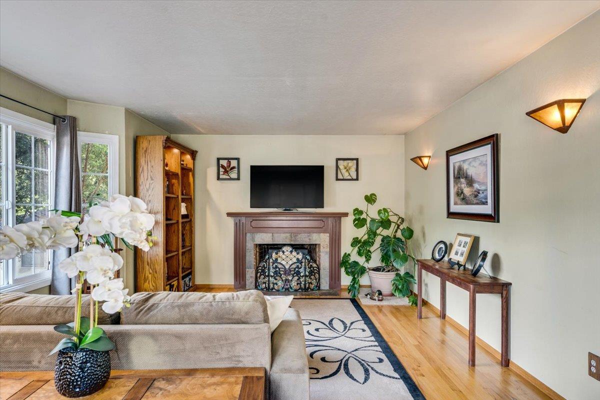 Detail Gallery Image 30 of 52 For 8633 Glen Arbor Rd, Ben Lomond,  CA 95005 - 3 Beds | 2/1 Baths