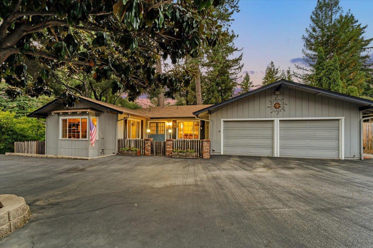 Detail Gallery Image 6 of 52 For 8633 Glen Arbor Rd, Ben Lomond,  CA 95005 - 3 Beds | 2/1 Baths