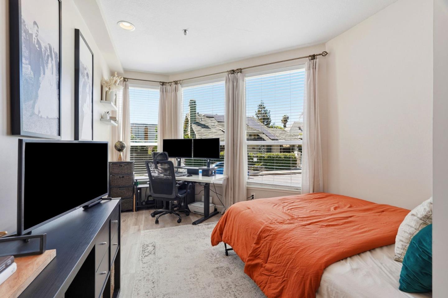 Detail Gallery Image 10 of 32 For 411 Park Ave #106,  San Jose,  CA 95110 - 2 Beds | 2 Baths