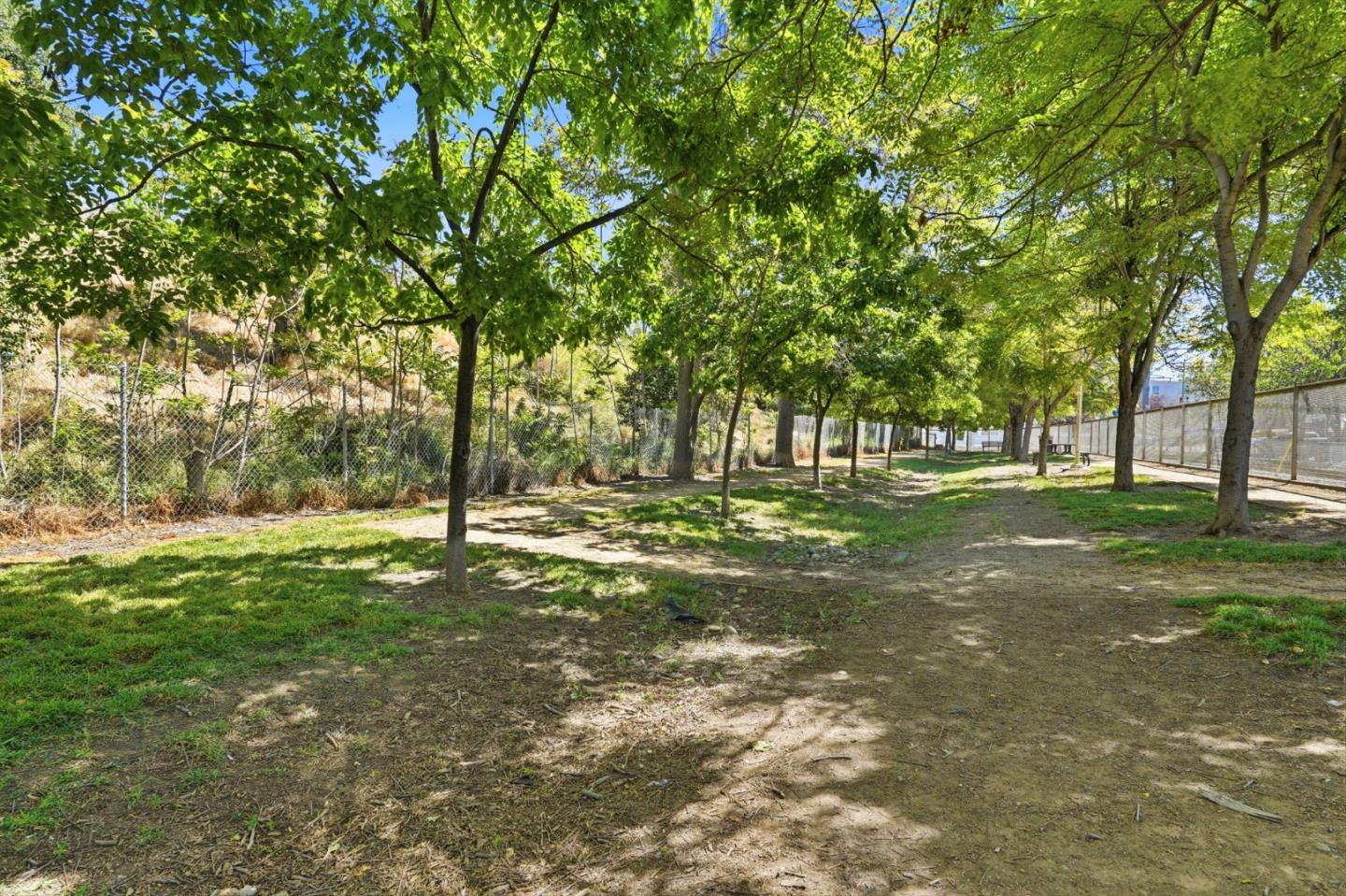 Detail Gallery Image 28 of 32 For 411 Park Ave #106,  San Jose,  CA 95110 - 2 Beds | 2 Baths