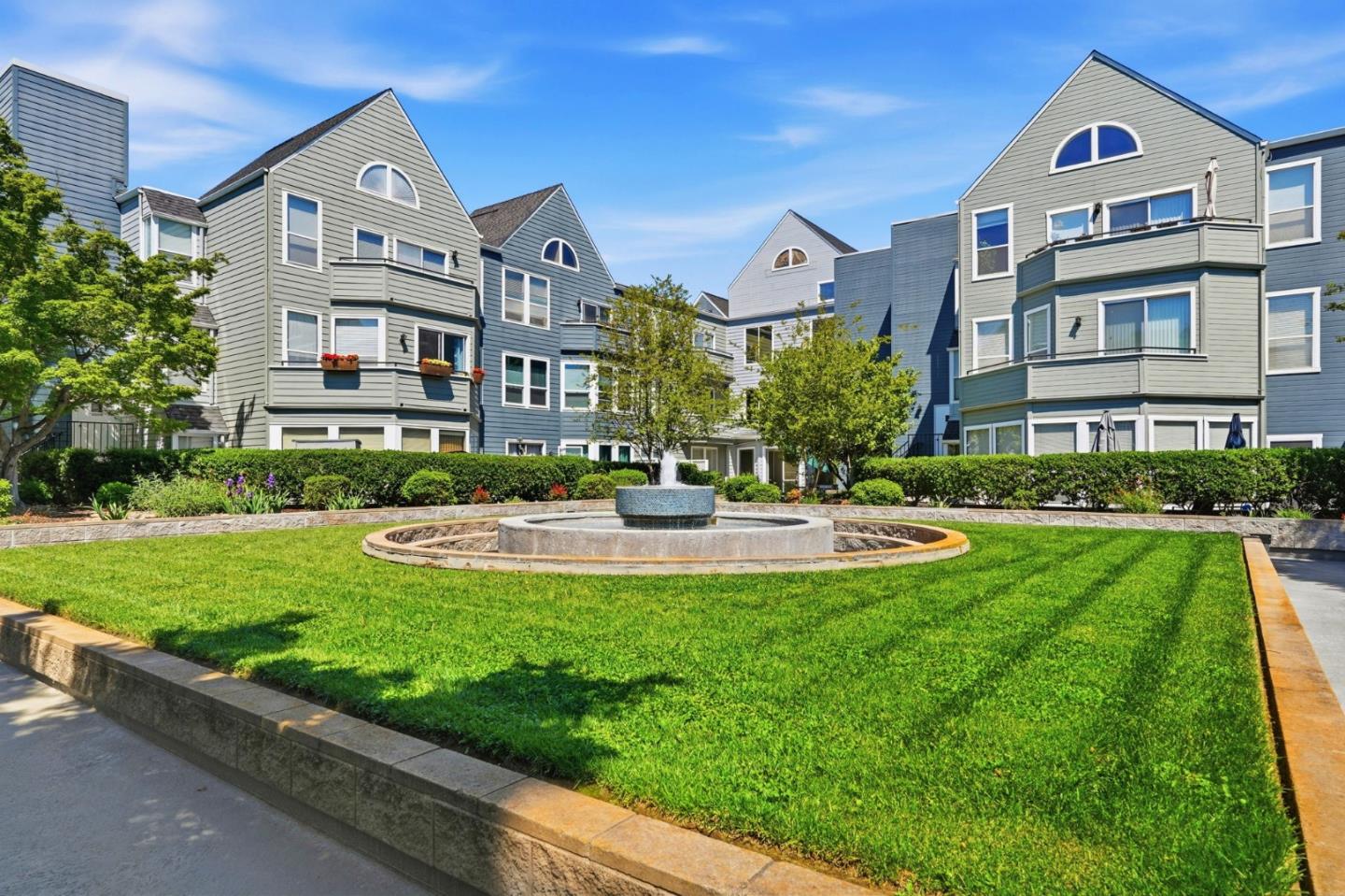 Detail Gallery Image 30 of 32 For 411 Park Ave #106,  San Jose,  CA 95110 - 2 Beds | 2 Baths