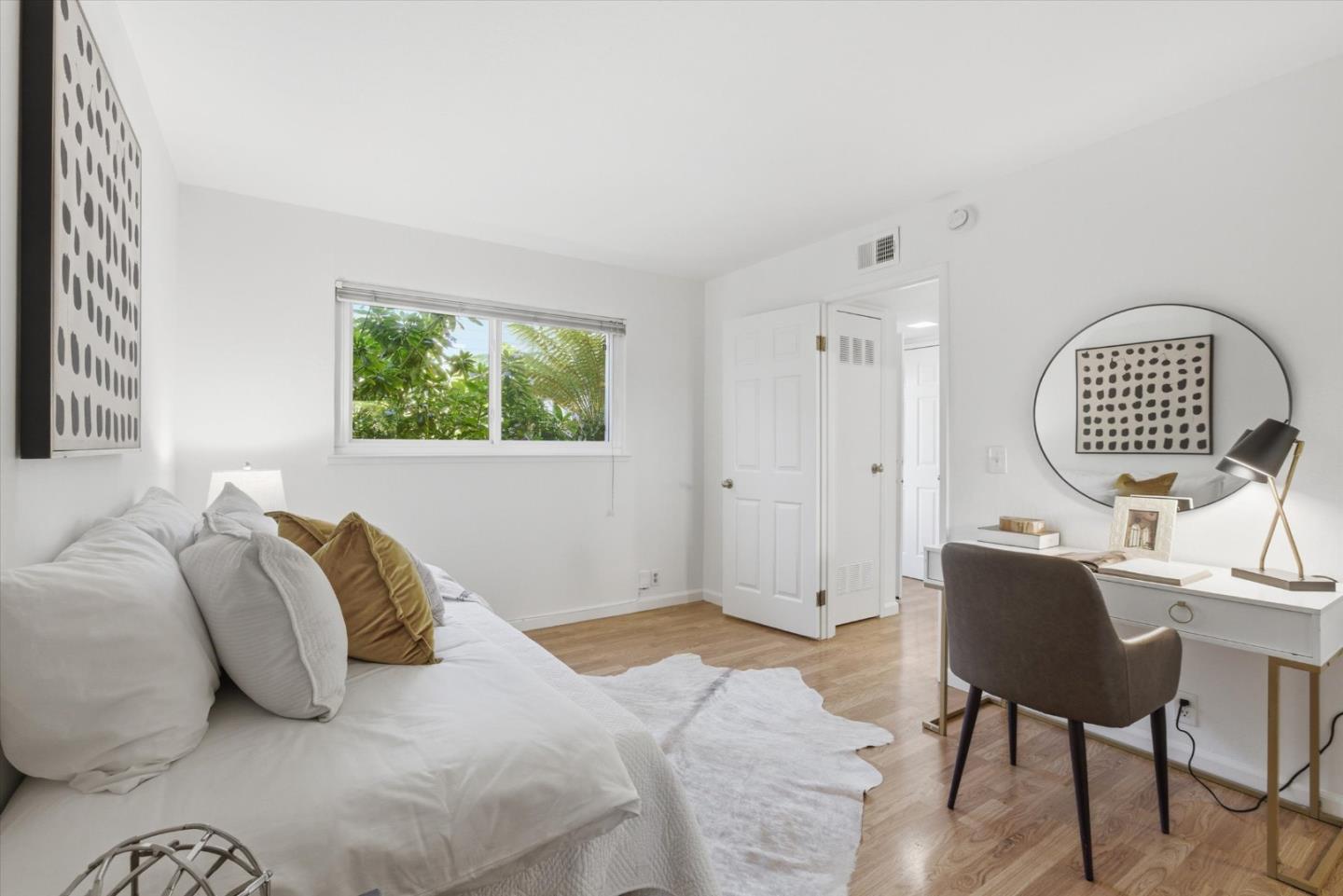 Detail Gallery Image 13 of 27 For 1314 Terra Nova Blvd, Pacifica,  CA 94044 - 3 Beds | 2 Baths