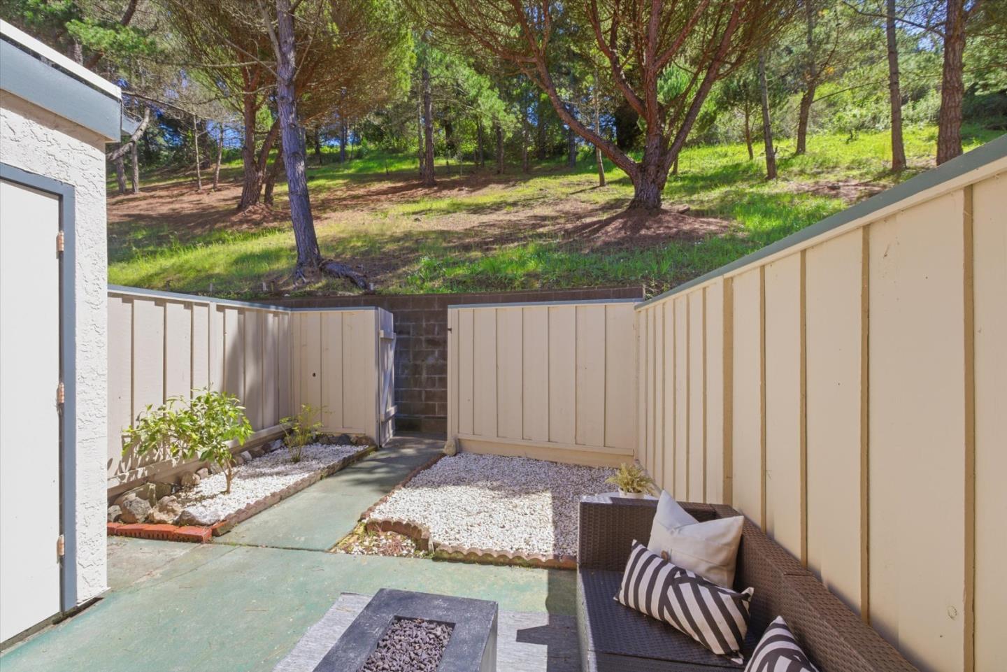 Detail Gallery Image 22 of 27 For 1314 Terra Nova Blvd, Pacifica,  CA 94044 - 3 Beds | 2 Baths