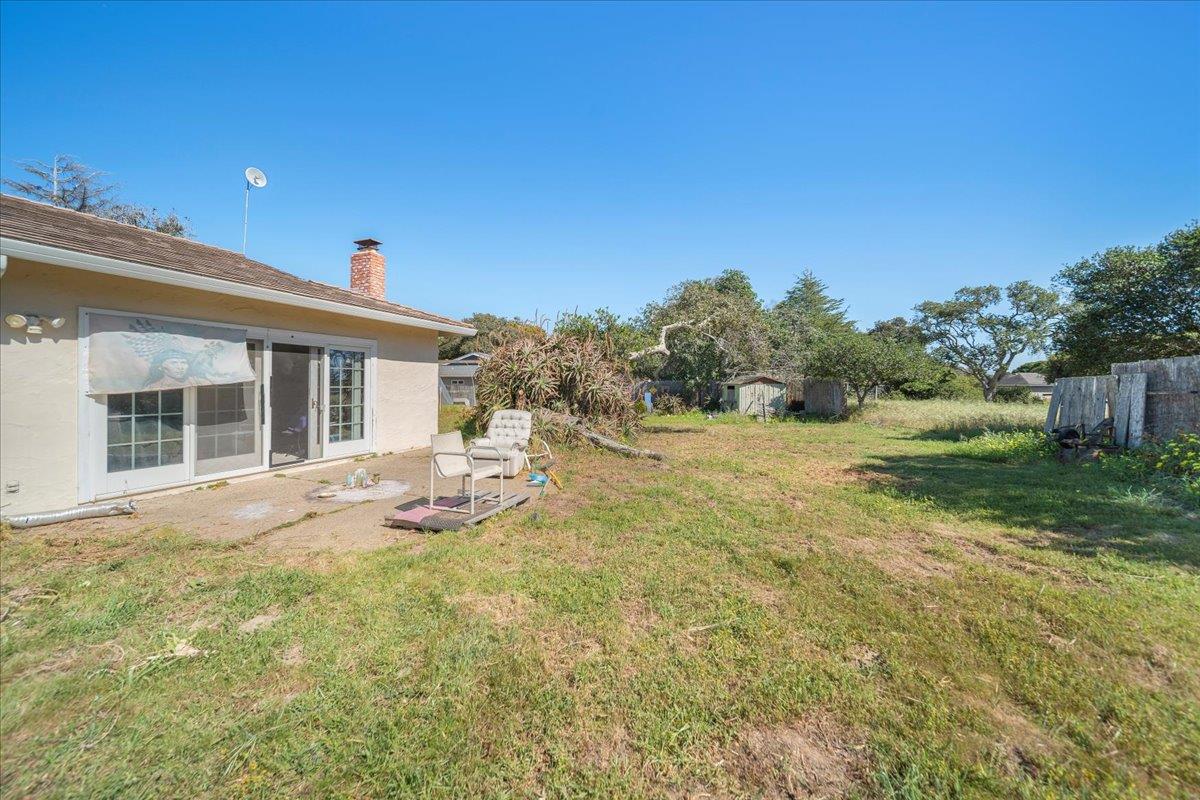 Detail Gallery Image 25 of 28 For 15400 Oak Hills Dr, Salinas,  CA 93907 - 3 Beds | 2 Baths