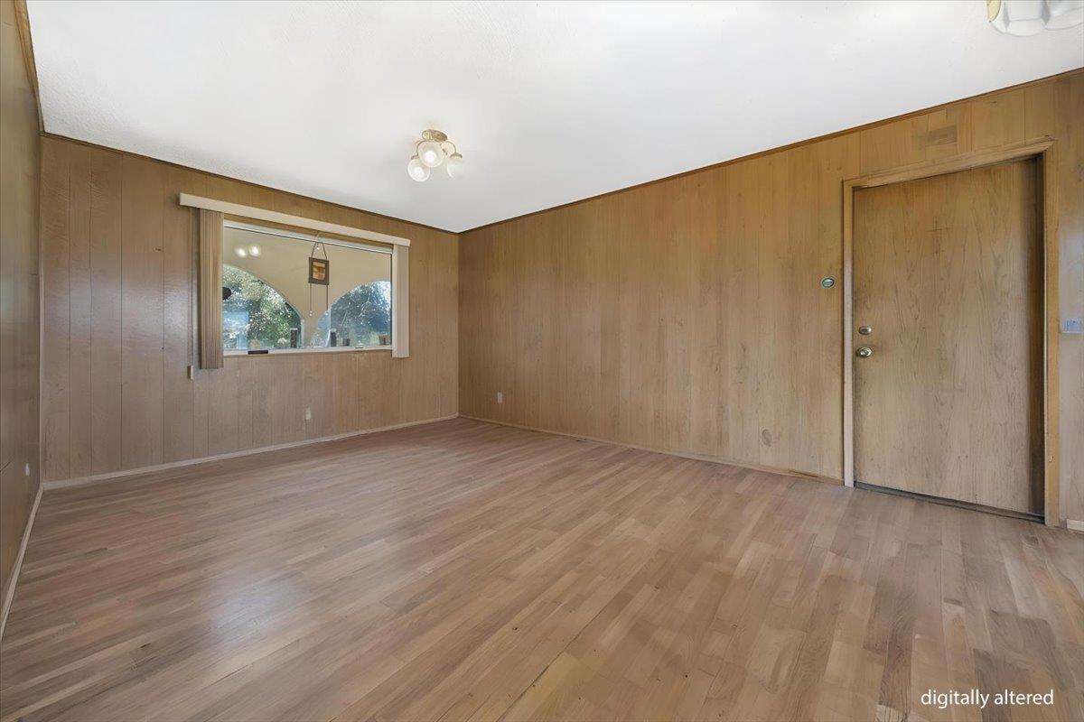 Detail Gallery Image 8 of 28 For 15400 Oak Hills Dr, Salinas,  CA 93907 - 3 Beds | 2 Baths