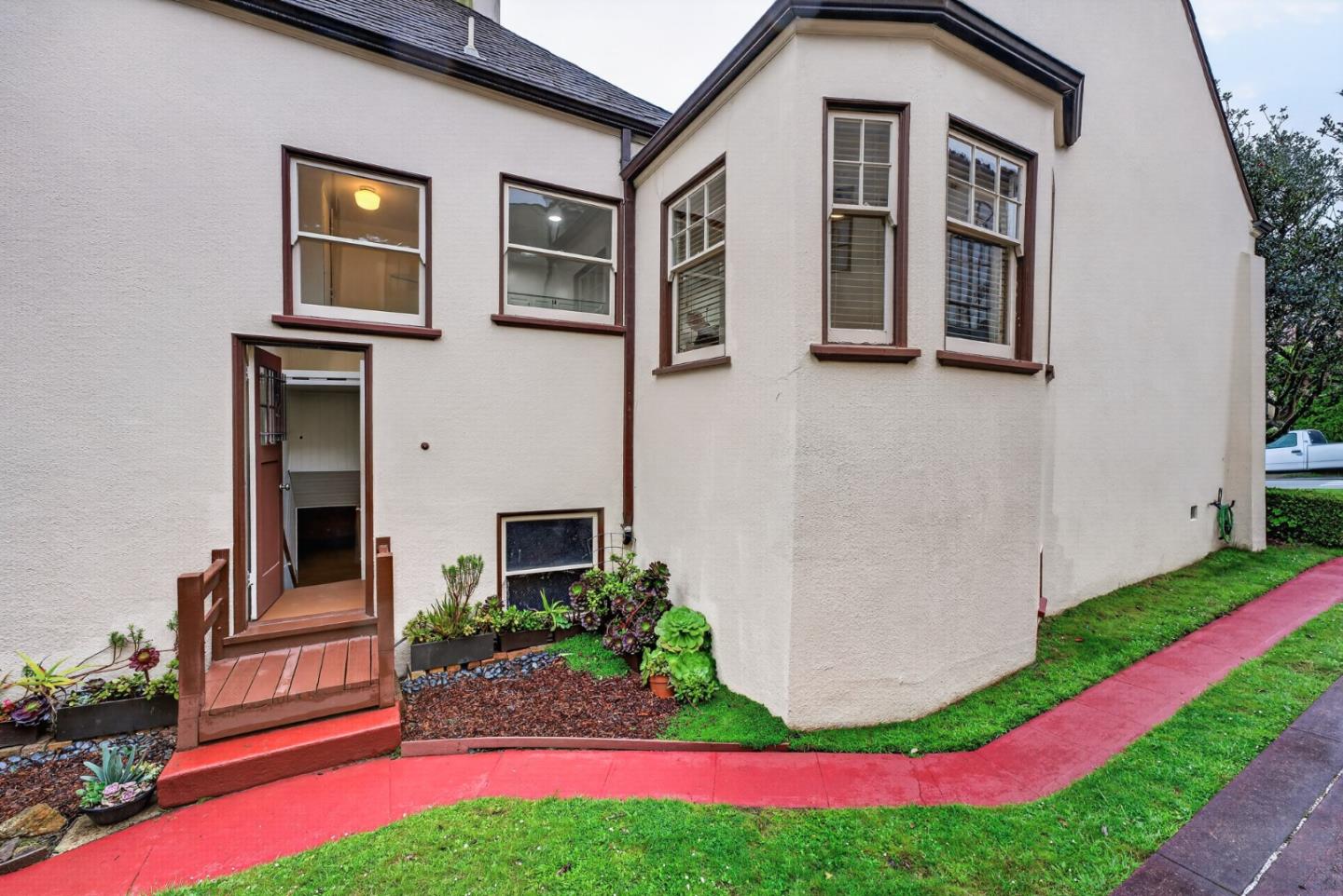 Detail Gallery Image 35 of 49 For 335 Yerba Buena Ave, San Francisco,  CA 94127 - 3 Beds | 1/1 Baths