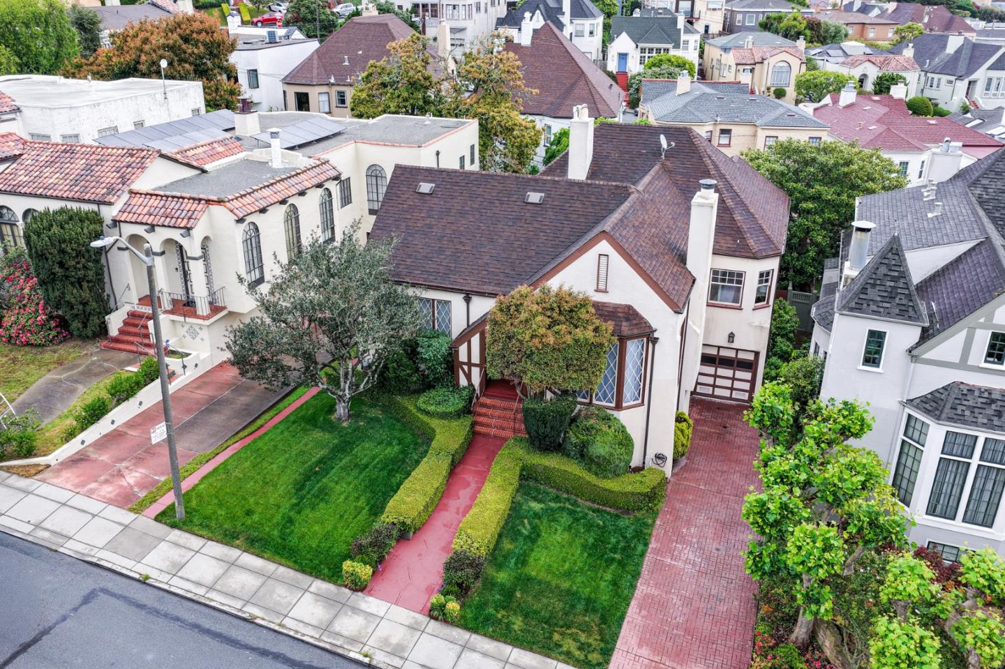 Detail Gallery Image 43 of 49 For 335 Yerba Buena Ave, San Francisco,  CA 94127 - 3 Beds | 1/1 Baths