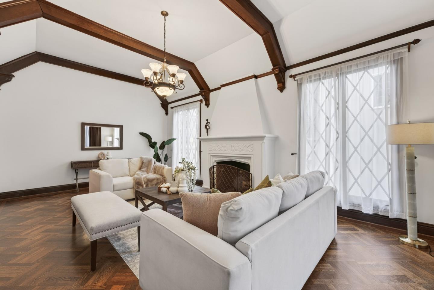 Detail Gallery Image 7 of 49 For 335 Yerba Buena Ave, San Francisco,  CA 94127 - 3 Beds | 1/1 Baths