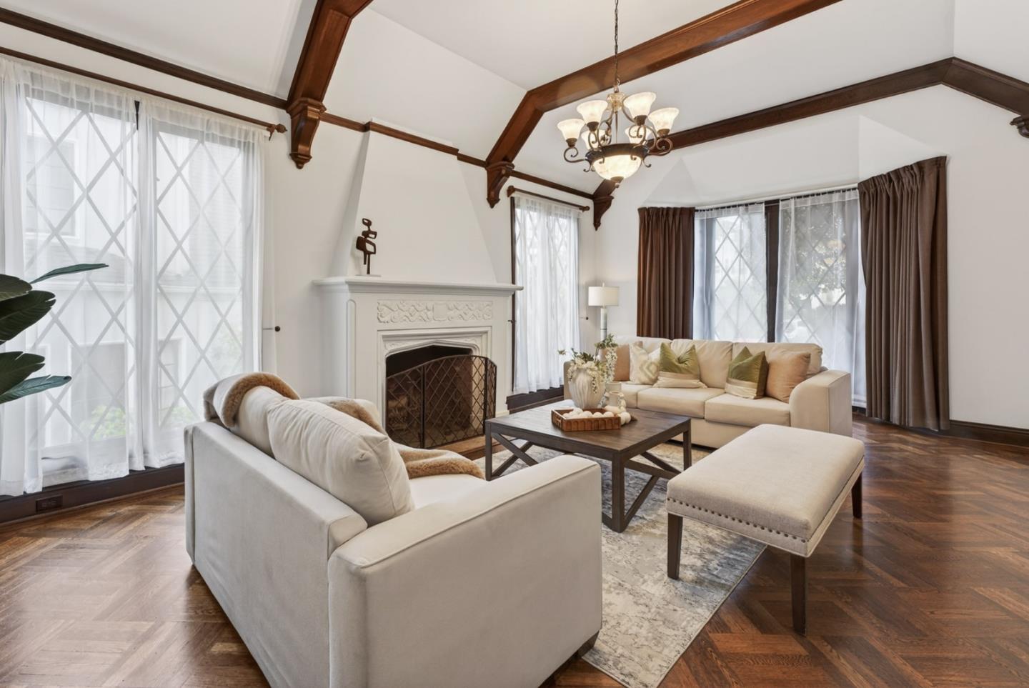 Detail Gallery Image 8 of 49 For 335 Yerba Buena Ave, San Francisco,  CA 94127 - 3 Beds | 1/1 Baths