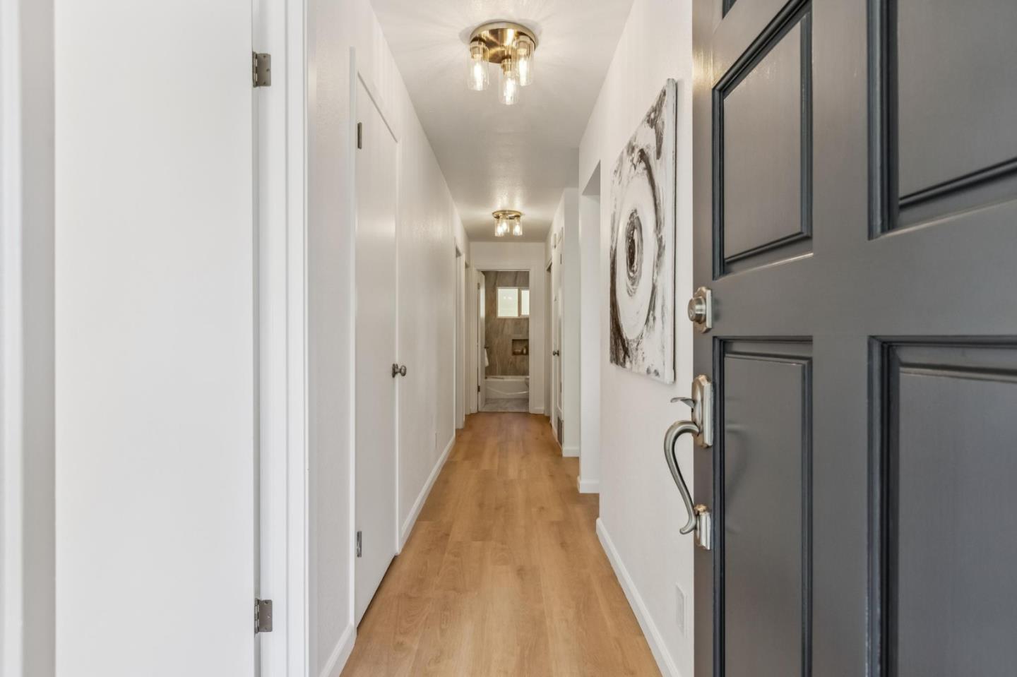 Detail Gallery Image 10 of 85 For 248 Highland Ave, San Carlos,  CA 94070 - 3 Beds | 3 Baths