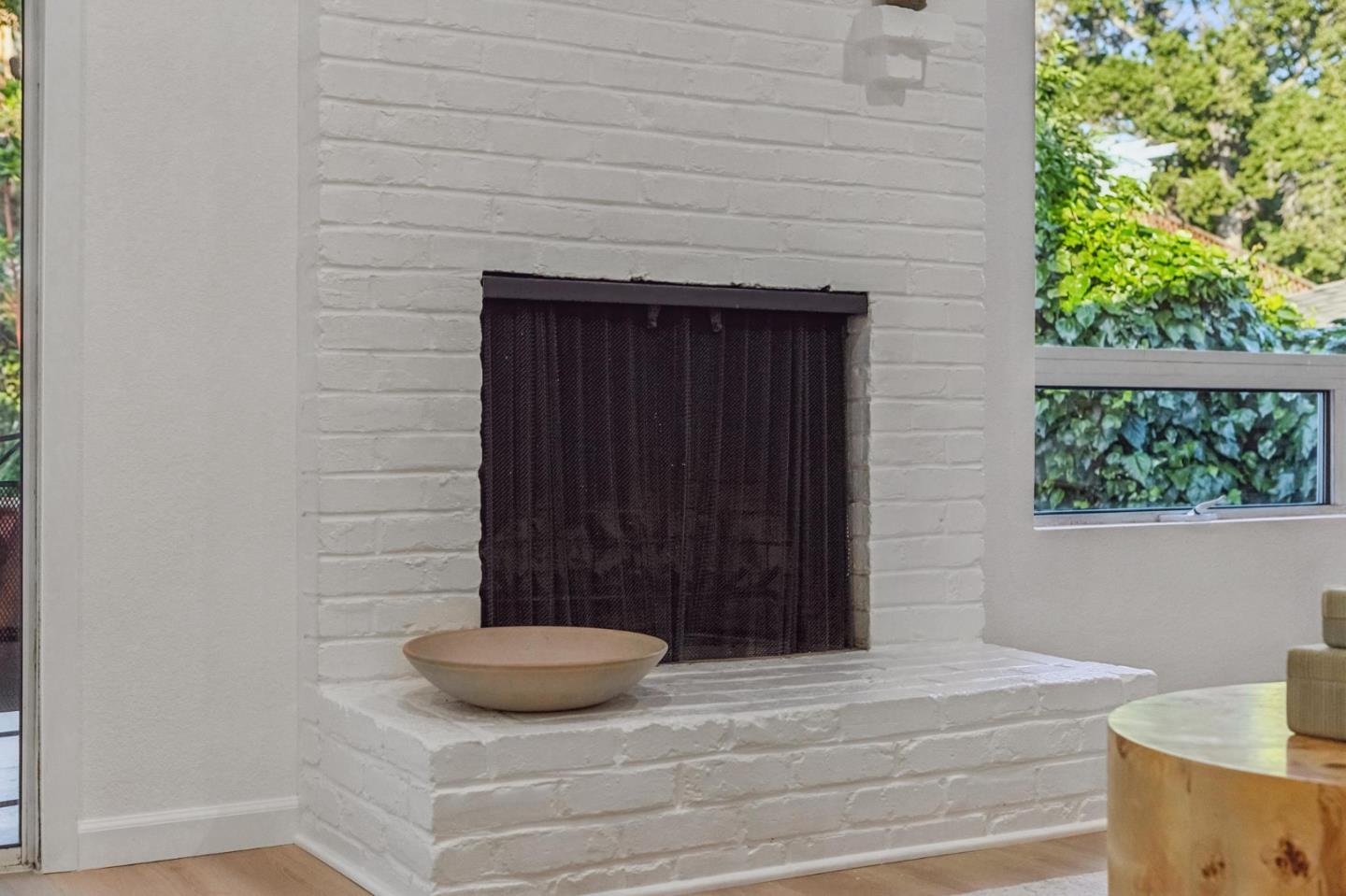 Detail Gallery Image 13 of 85 For 248 Highland Ave, San Carlos,  CA 94070 - 3 Beds | 3 Baths