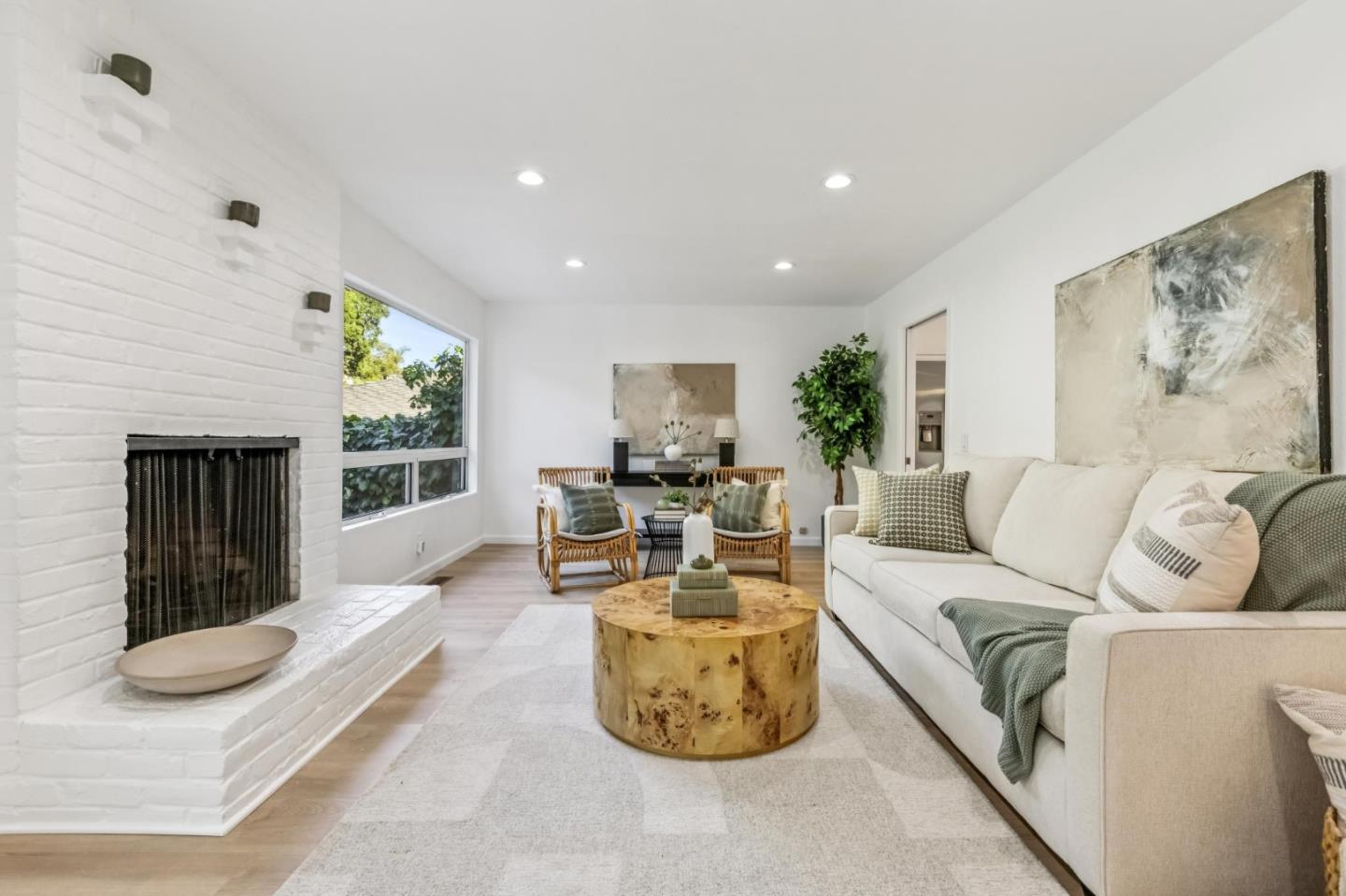 Detail Gallery Image 17 of 85 For 248 Highland Ave, San Carlos,  CA 94070 - 3 Beds | 3 Baths