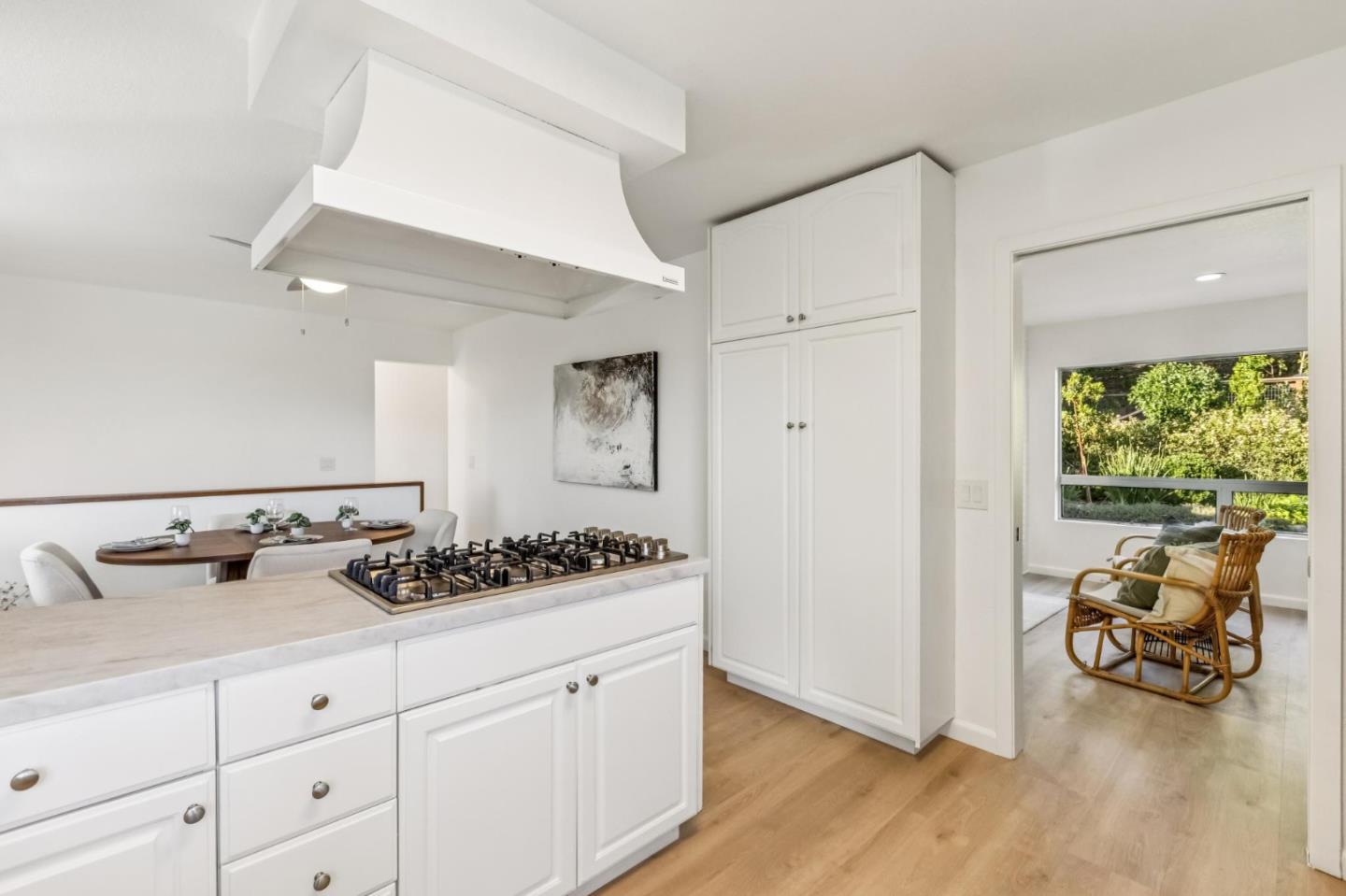 Detail Gallery Image 28 of 85 For 248 Highland Ave, San Carlos,  CA 94070 - 3 Beds | 3 Baths