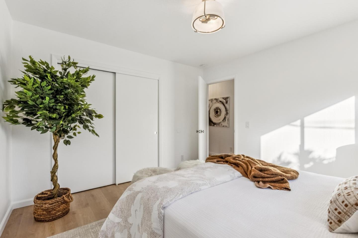 Detail Gallery Image 49 of 85 For 248 Highland Ave, San Carlos,  CA 94070 - 3 Beds | 3 Baths