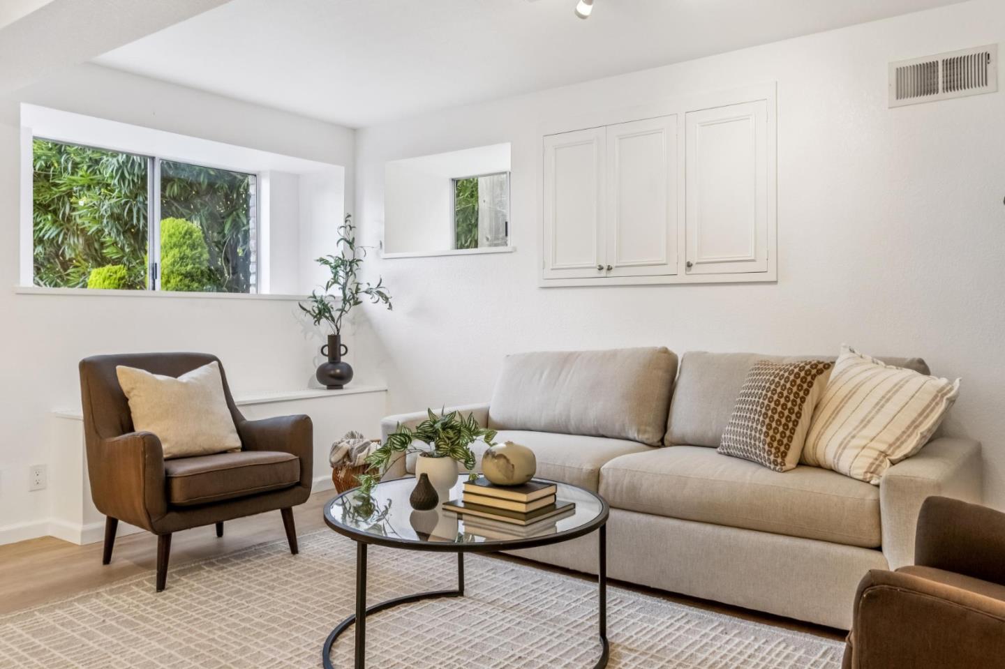 Detail Gallery Image 53 of 85 For 248 Highland Ave, San Carlos,  CA 94070 - 3 Beds | 3 Baths