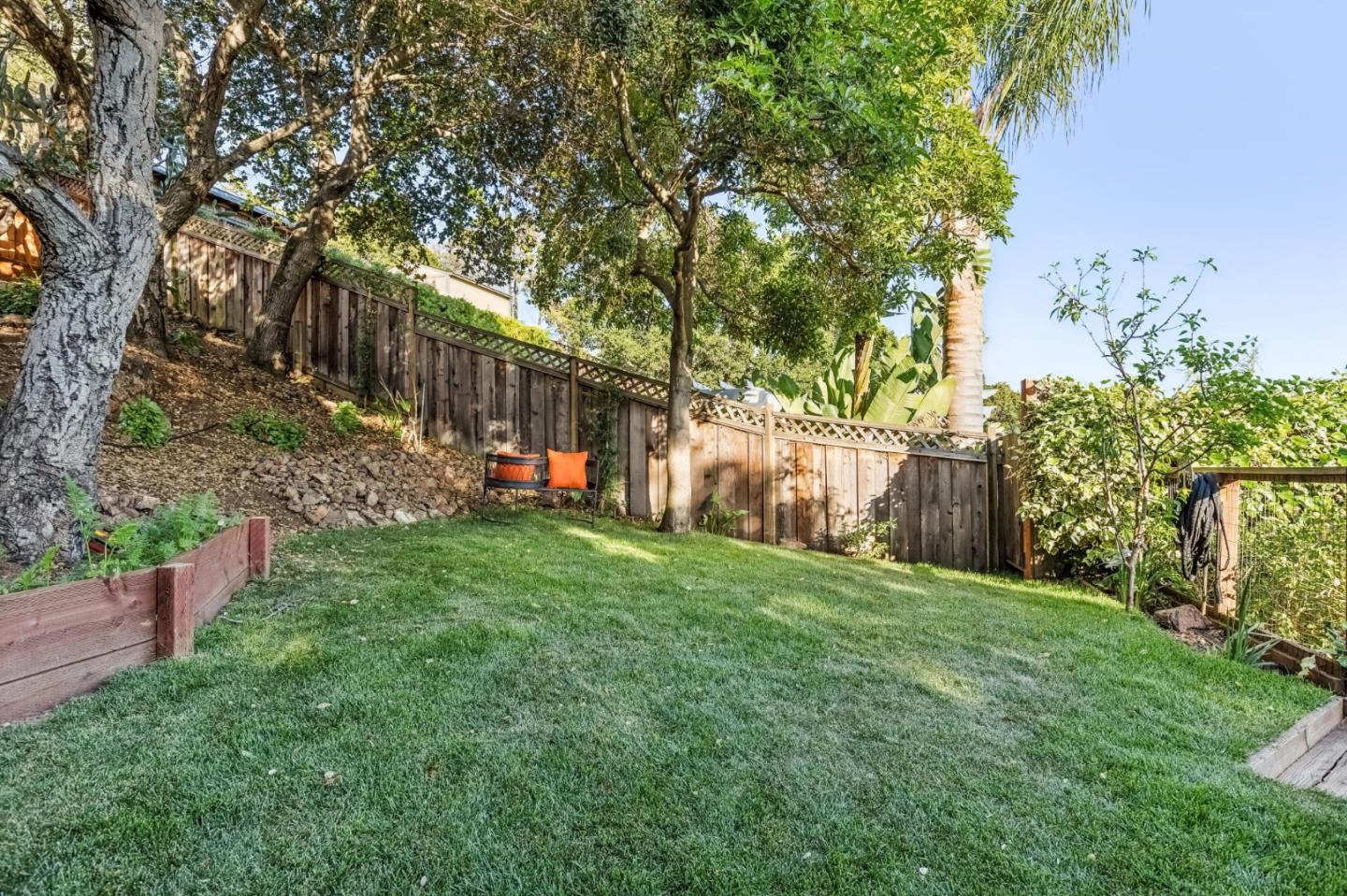 Detail Gallery Image 66 of 85 For 248 Highland Ave, San Carlos,  CA 94070 - 3 Beds | 3 Baths