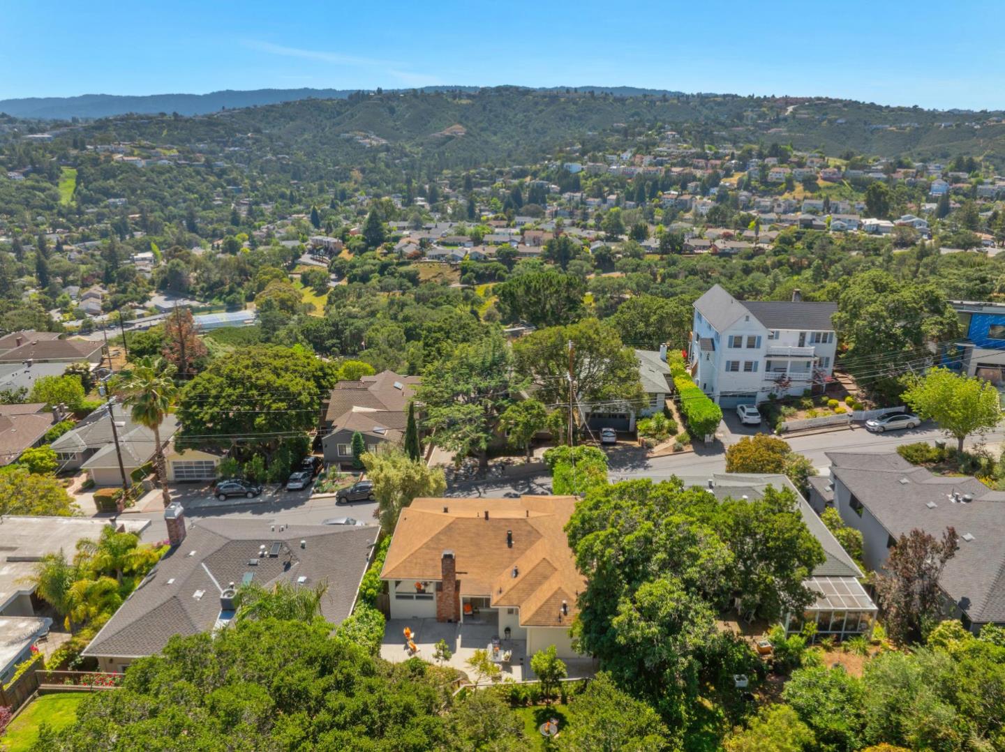 Detail Gallery Image 78 of 85 For 248 Highland Ave, San Carlos,  CA 94070 - 3 Beds | 3 Baths