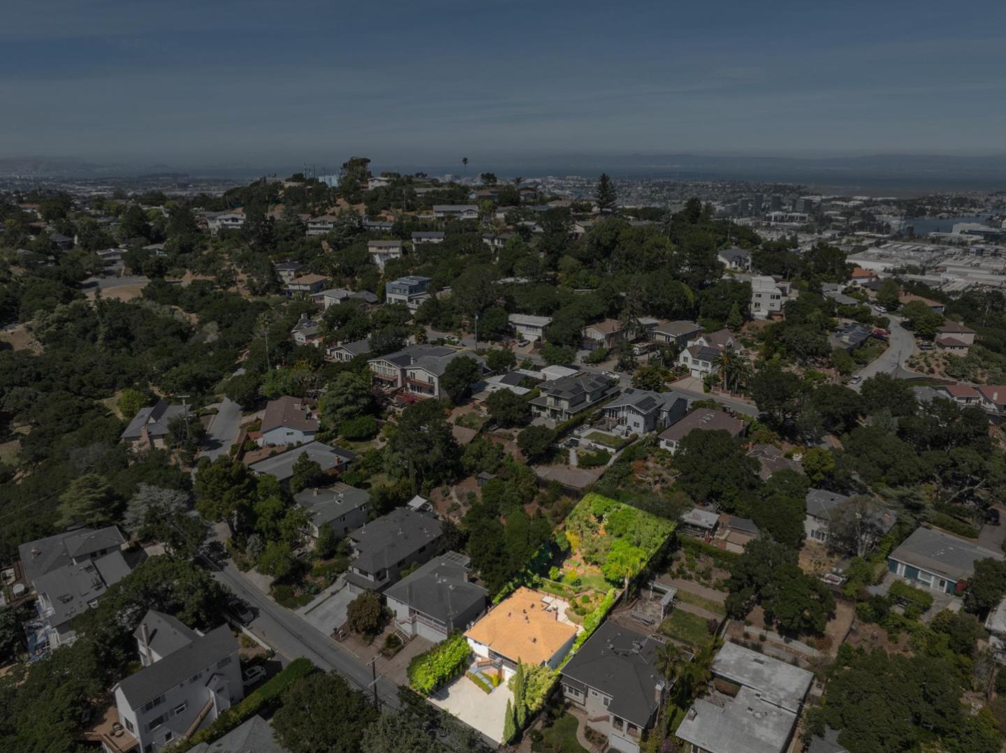 Detail Gallery Image 81 of 85 For 248 Highland Ave, San Carlos,  CA 94070 - 3 Beds | 3 Baths