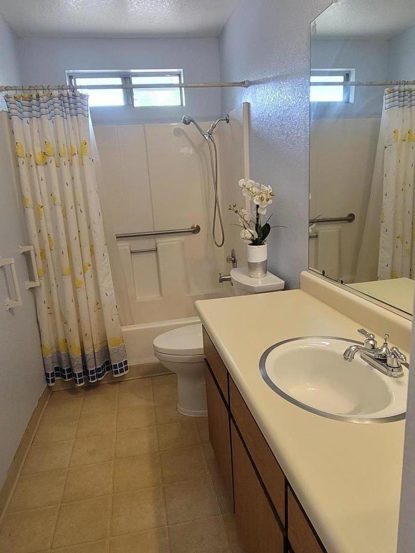 Detail Gallery Image 14 of 24 For 1801 Theron Way, Modesto,  CA 95351 - 3 Beds | 2 Baths