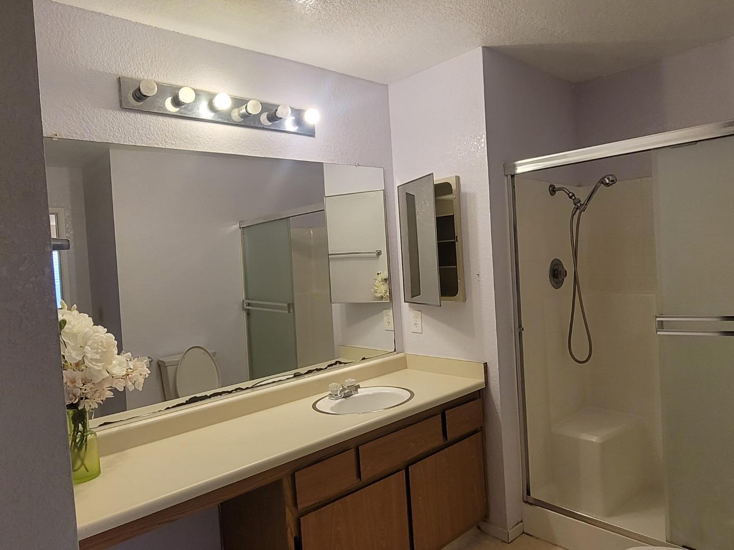 Detail Gallery Image 18 of 24 For 1801 Theron Way, Modesto,  CA 95351 - 3 Beds | 2 Baths