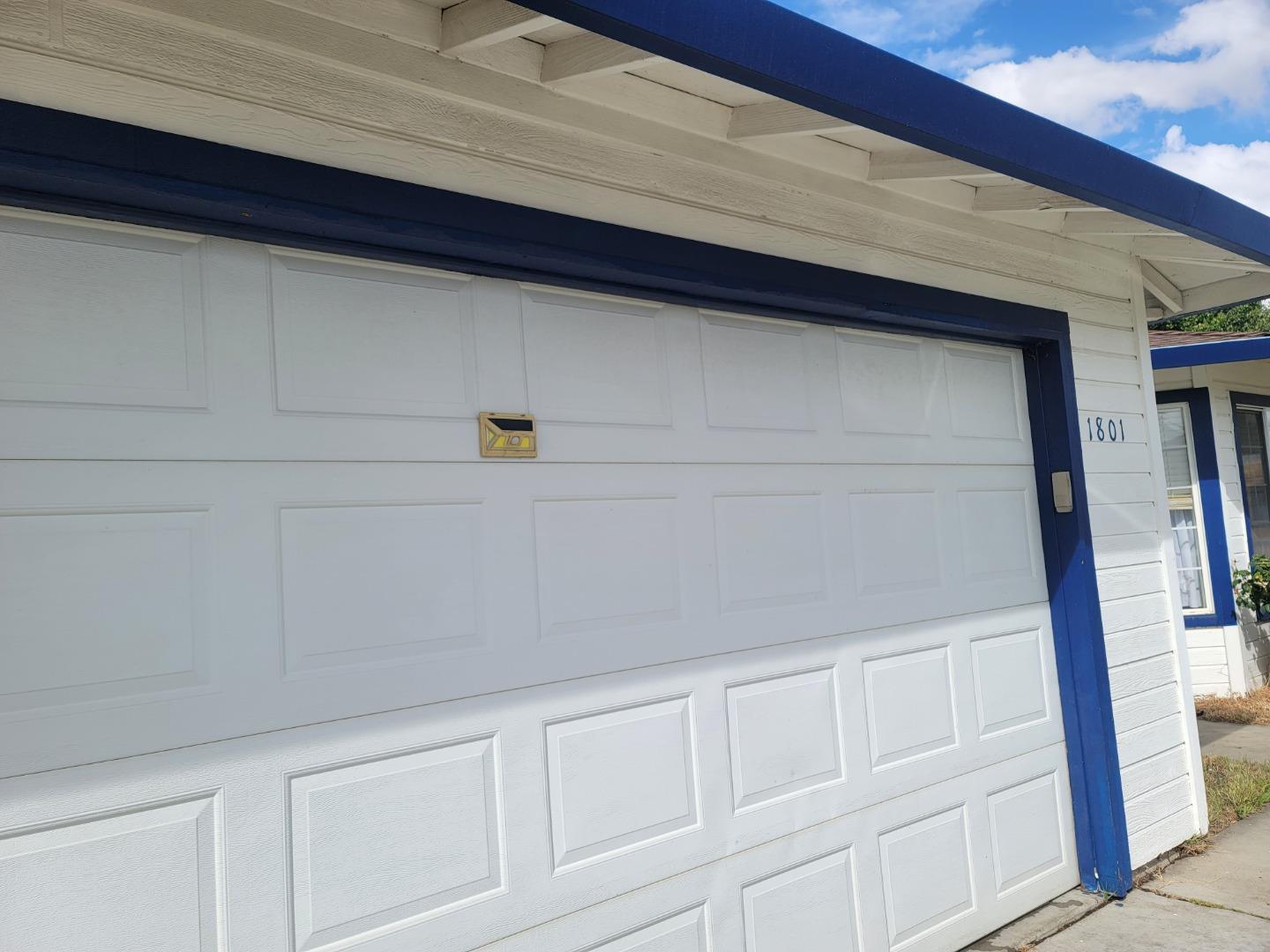 Detail Gallery Image 2 of 24 For 1801 Theron Way, Modesto,  CA 95351 - 3 Beds | 2 Baths