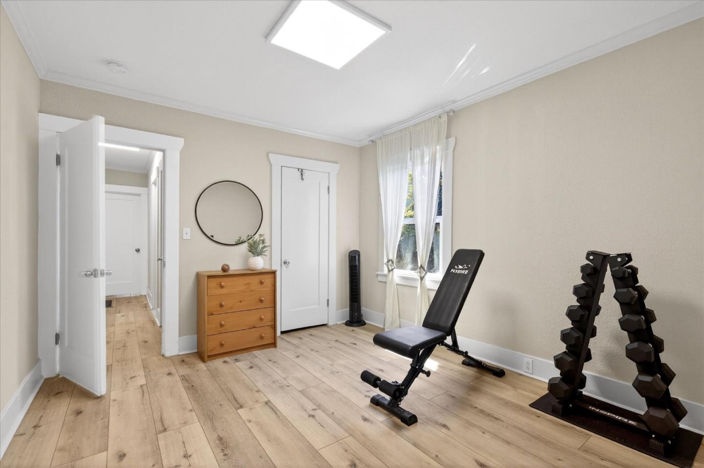 Detail Gallery Image 13 of 31 For 2451 65th Ave, Oakland,  CA 94605 - 3 Beds | 2 Baths