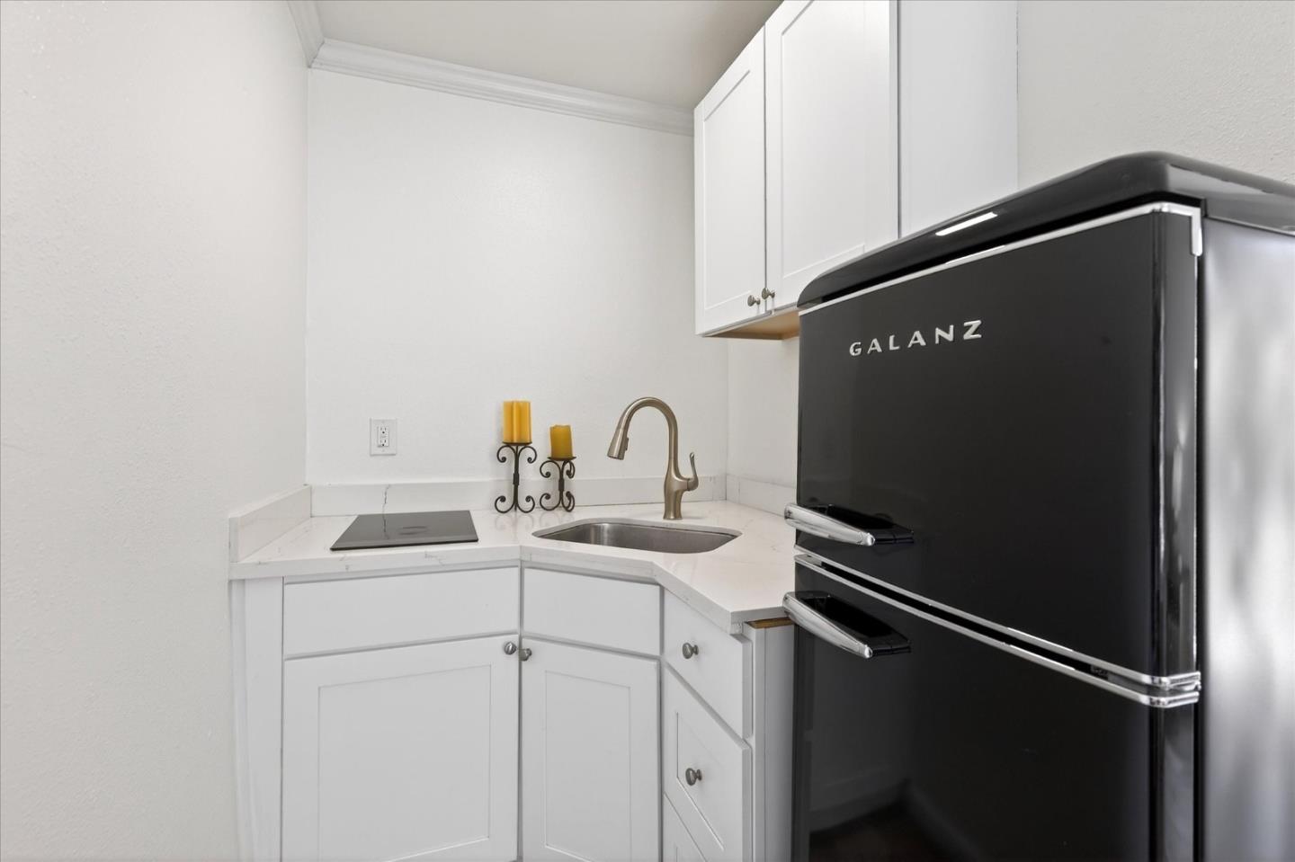 Detail Gallery Image 21 of 31 For 2451 65th Ave, Oakland,  CA 94605 - 3 Beds | 2 Baths