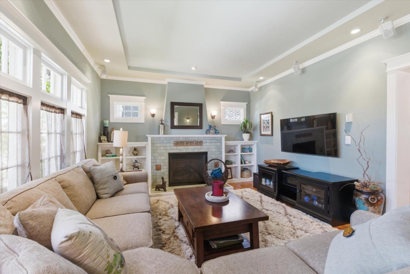 Detail Gallery Image 10 of 60 For 656 Palm Haven Ave, San Jose,  CA 95125 - 4 Beds | 3 Baths