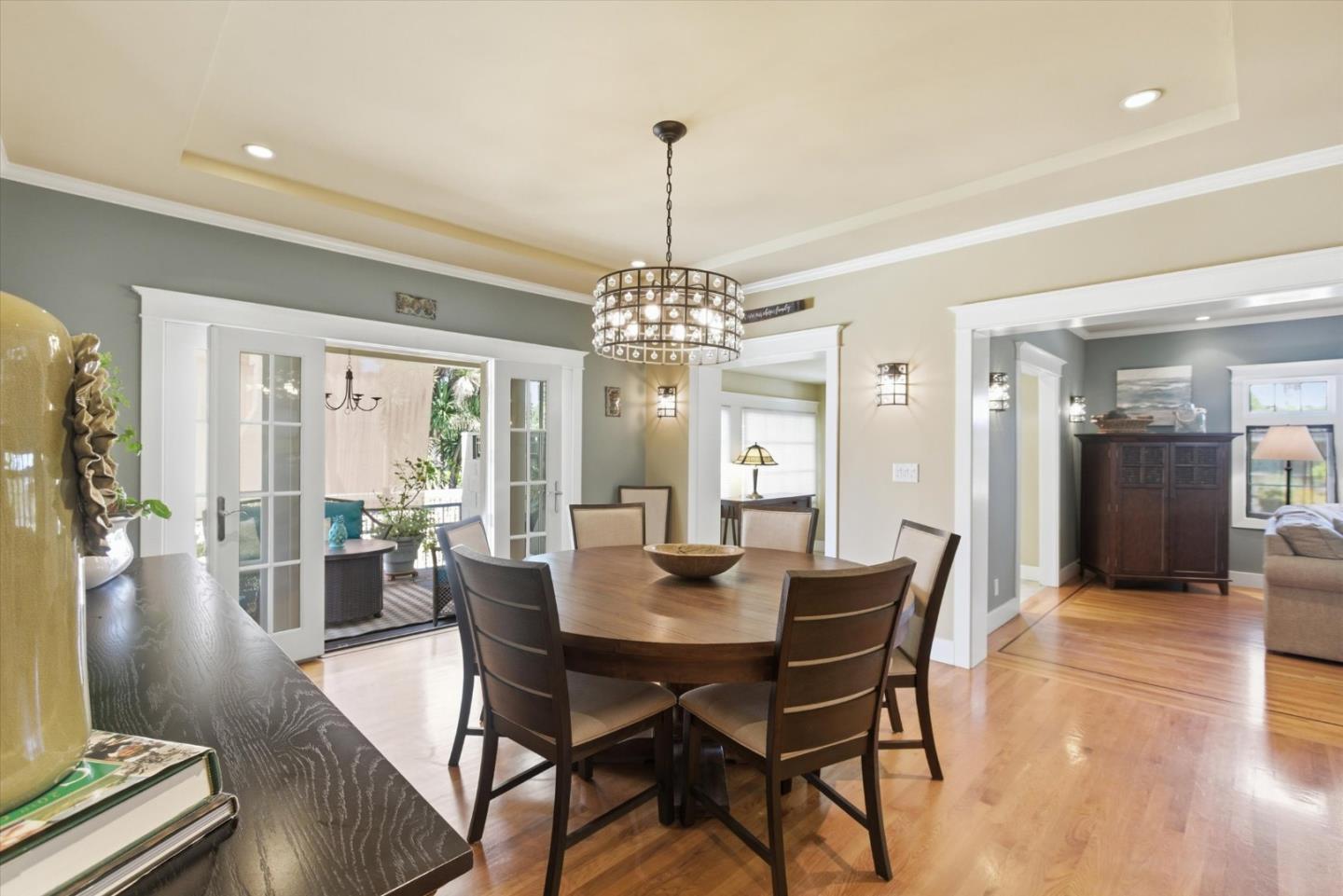 Detail Gallery Image 12 of 60 For 656 Palm Haven Ave, San Jose,  CA 95125 - 4 Beds | 3 Baths