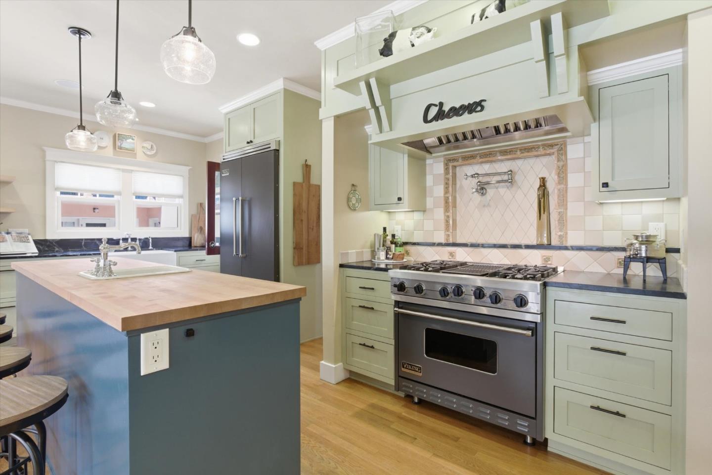 Detail Gallery Image 25 of 60 For 656 Palm Haven Ave, San Jose,  CA 95125 - 4 Beds | 3 Baths