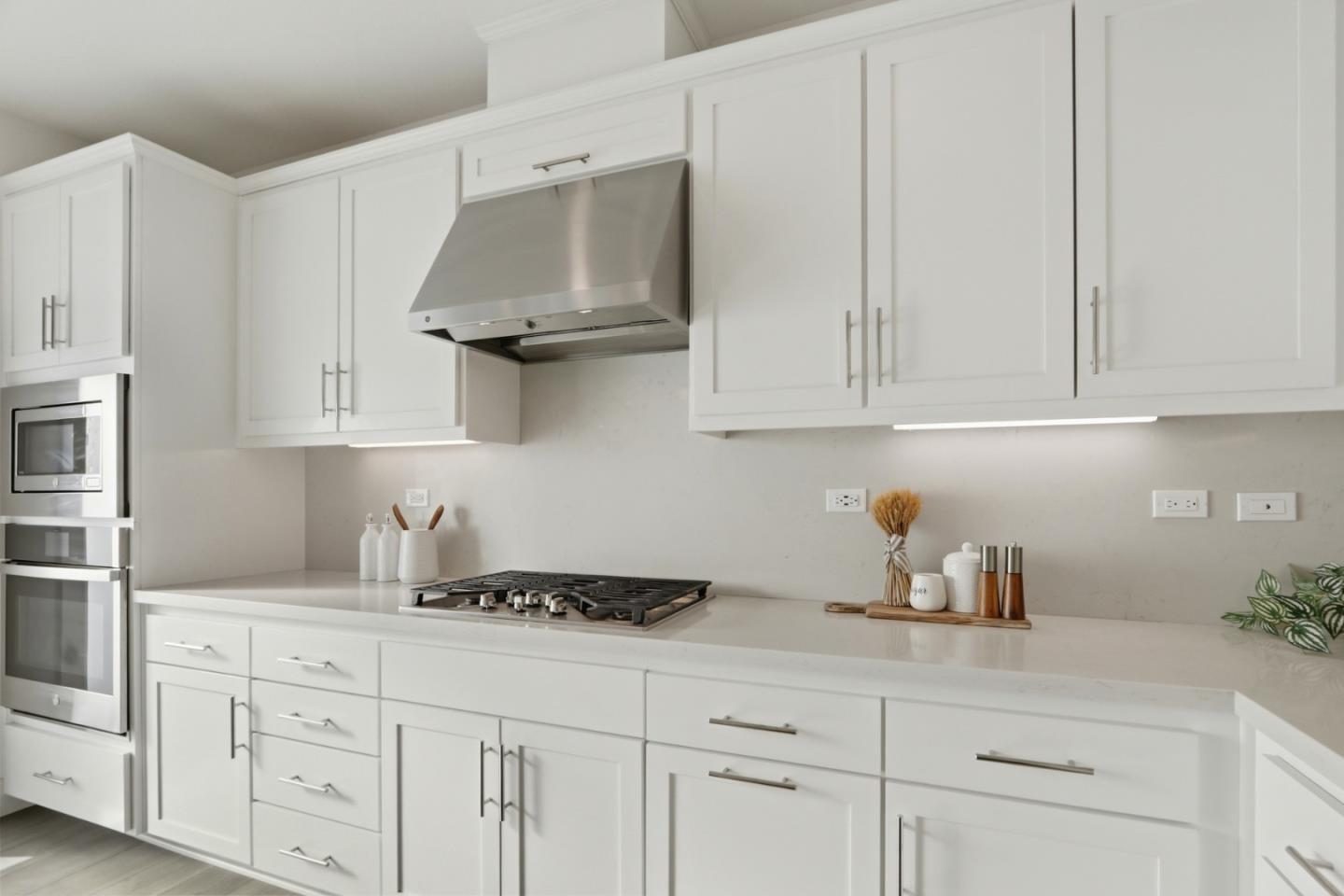 Photo #13: ML82042596 Listing: Photo #13